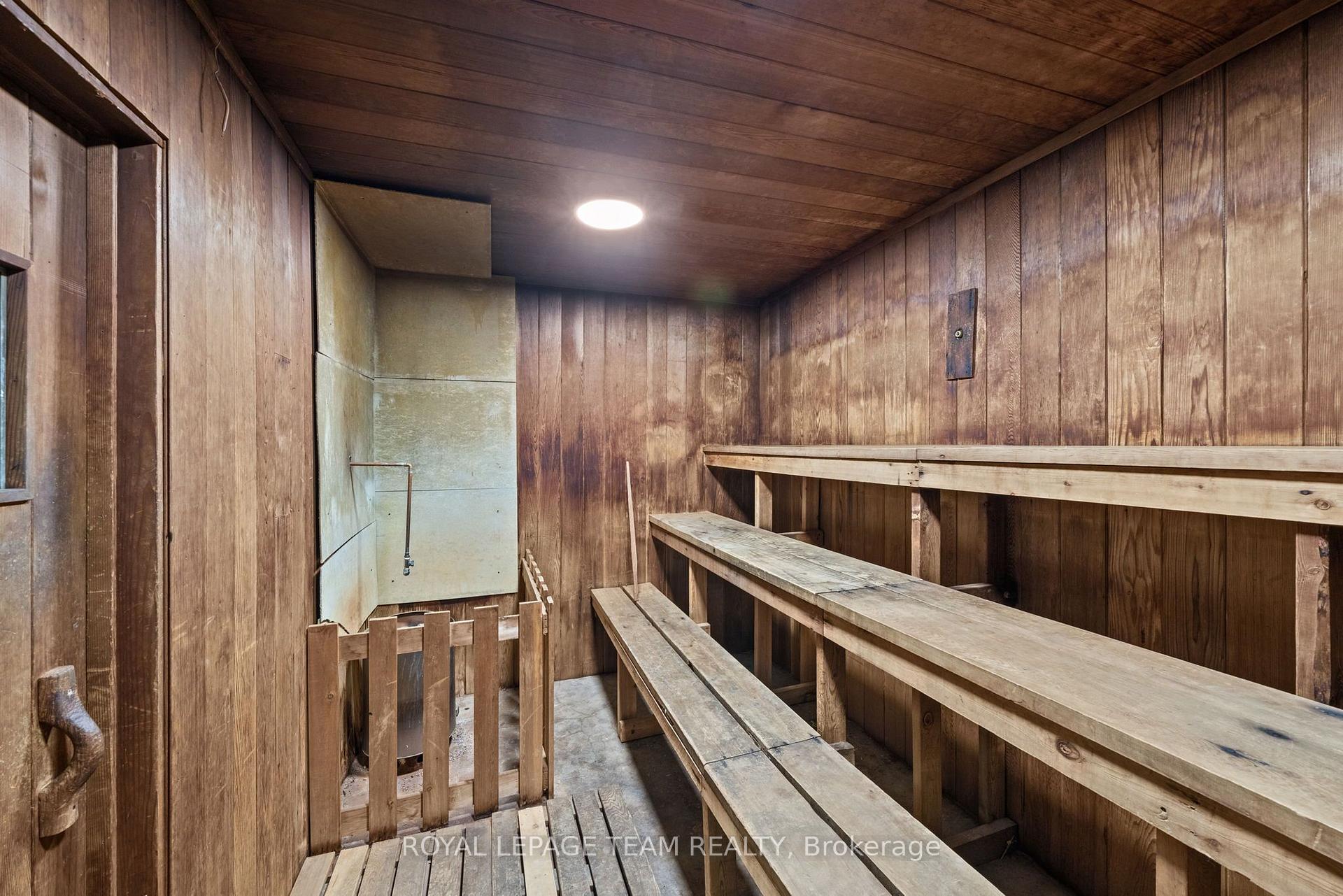 Photo 34 of Unit 912, 515 St Laurent Boulevard, Ottawa, Viscount Alexander Park — HOMEH