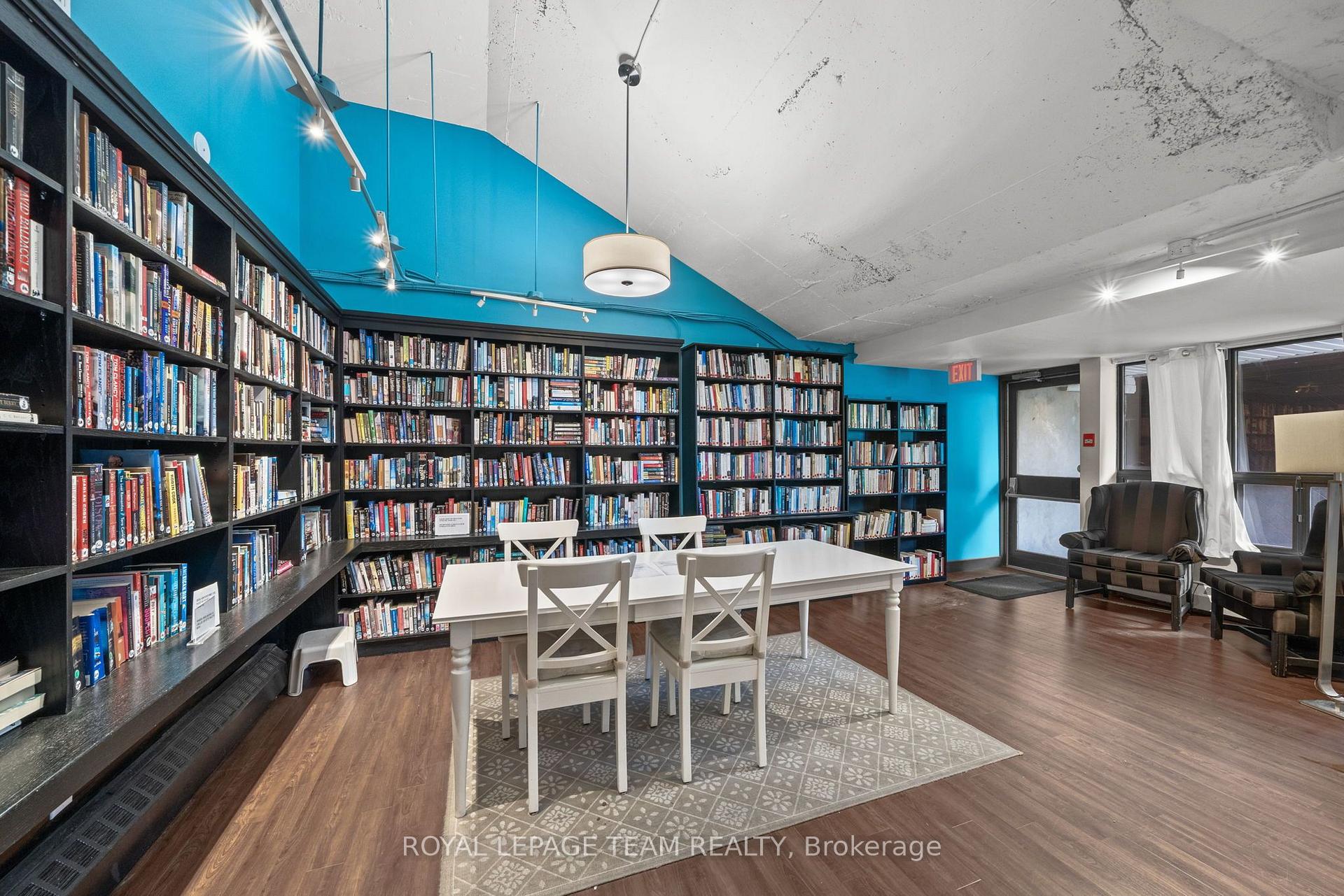 Photo 42 of Unit 912, 515 St Laurent Boulevard, Ottawa, Viscount Alexander Park — HOMEH