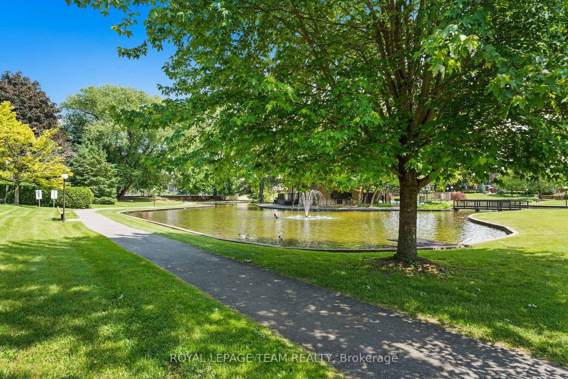 Photo 48 of Unit 912, 515 St Laurent Boulevard, Ottawa, Viscount Alexander Park — HOMEH