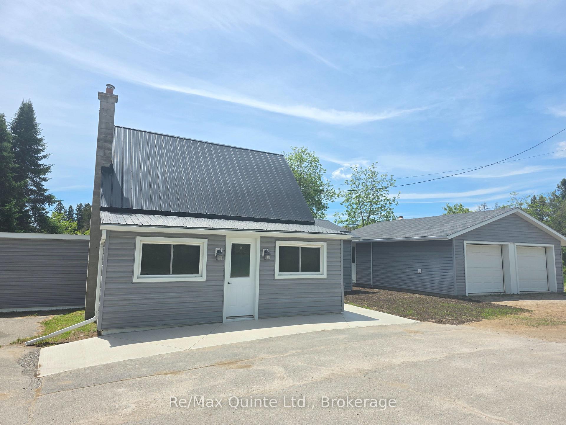 Photo 7 of 61 County Road 1, Prince Edward County, Hallowell Ward — HOMEH