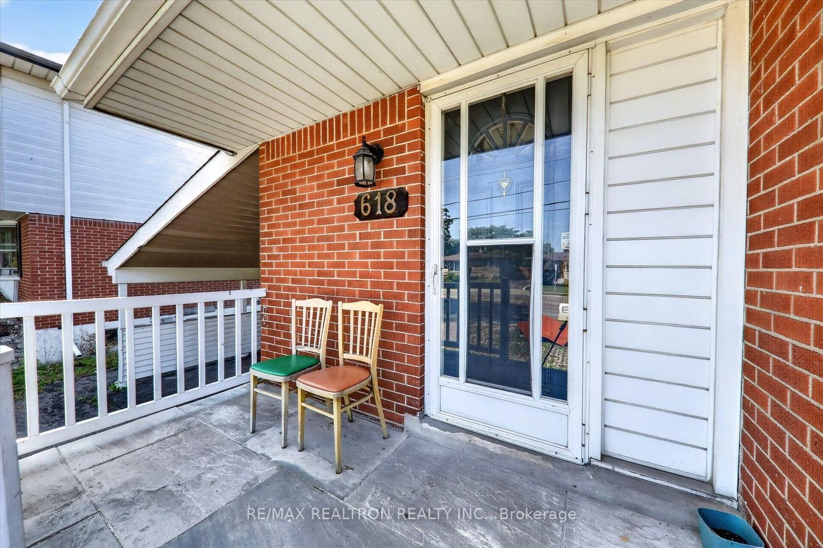 Photo 8 of 618 Upper Ottawa Street, Hamilton, Sherwood — HOMEH