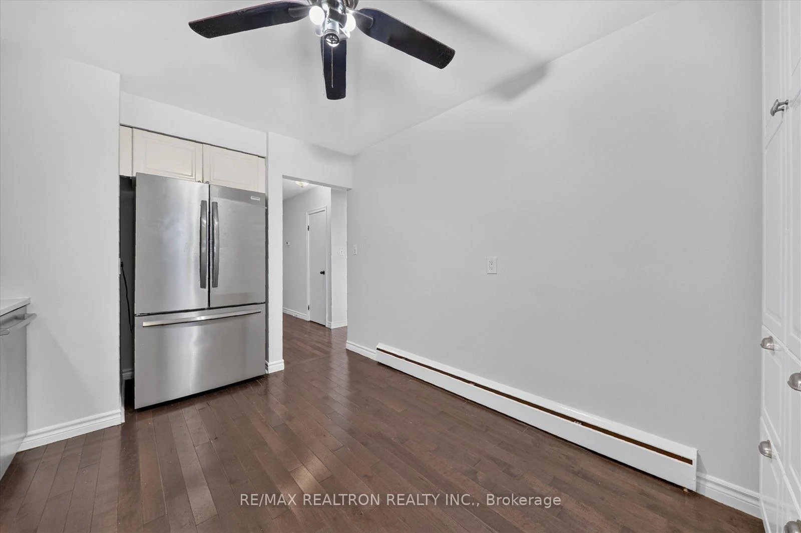 Photo 10 of 618 Upper Ottawa Street, Hamilton, Sherwood — HOMEH