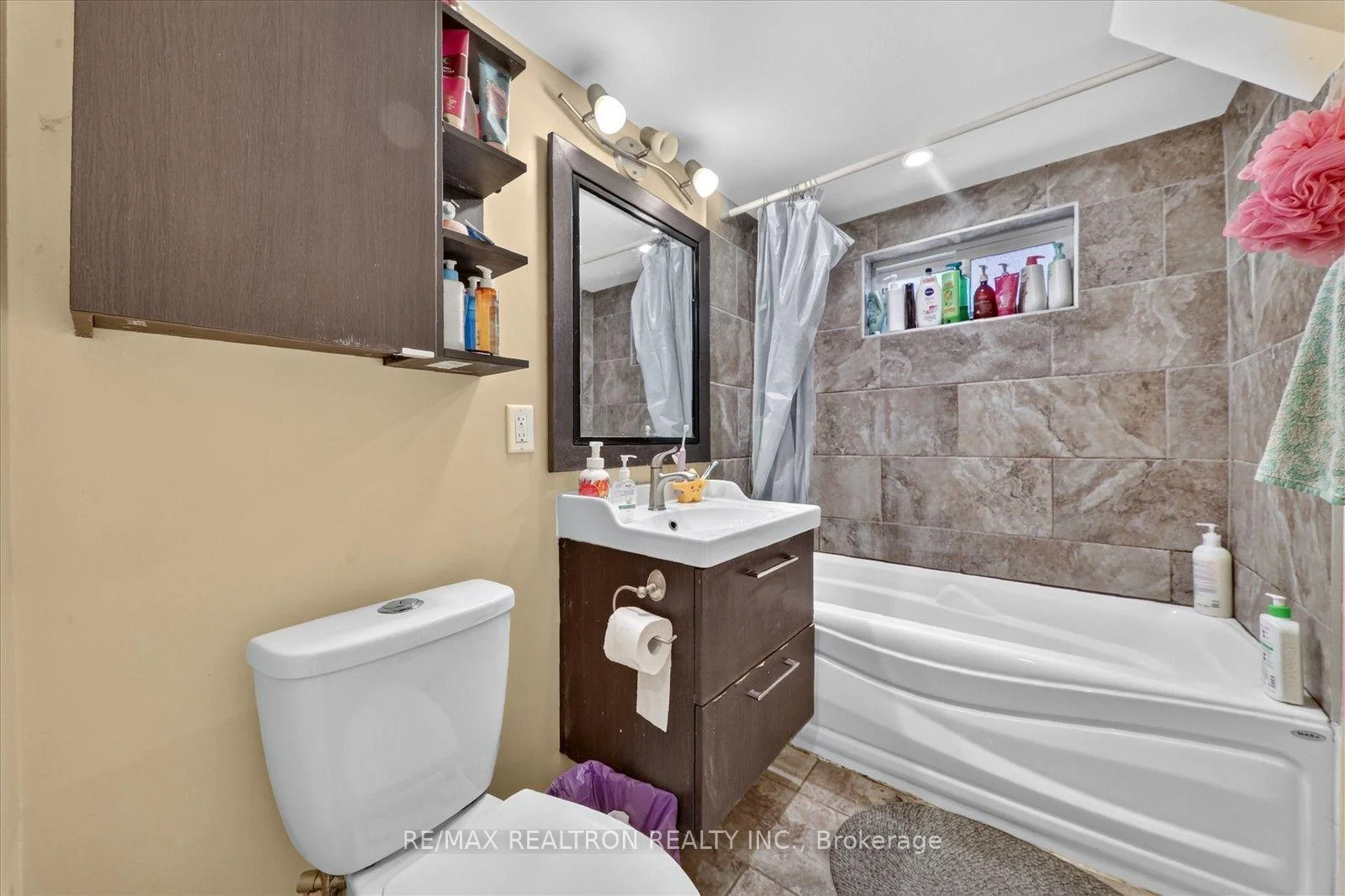 Photo 34 of 618 Upper Ottawa Street, Hamilton, Sherwood — HOMEH