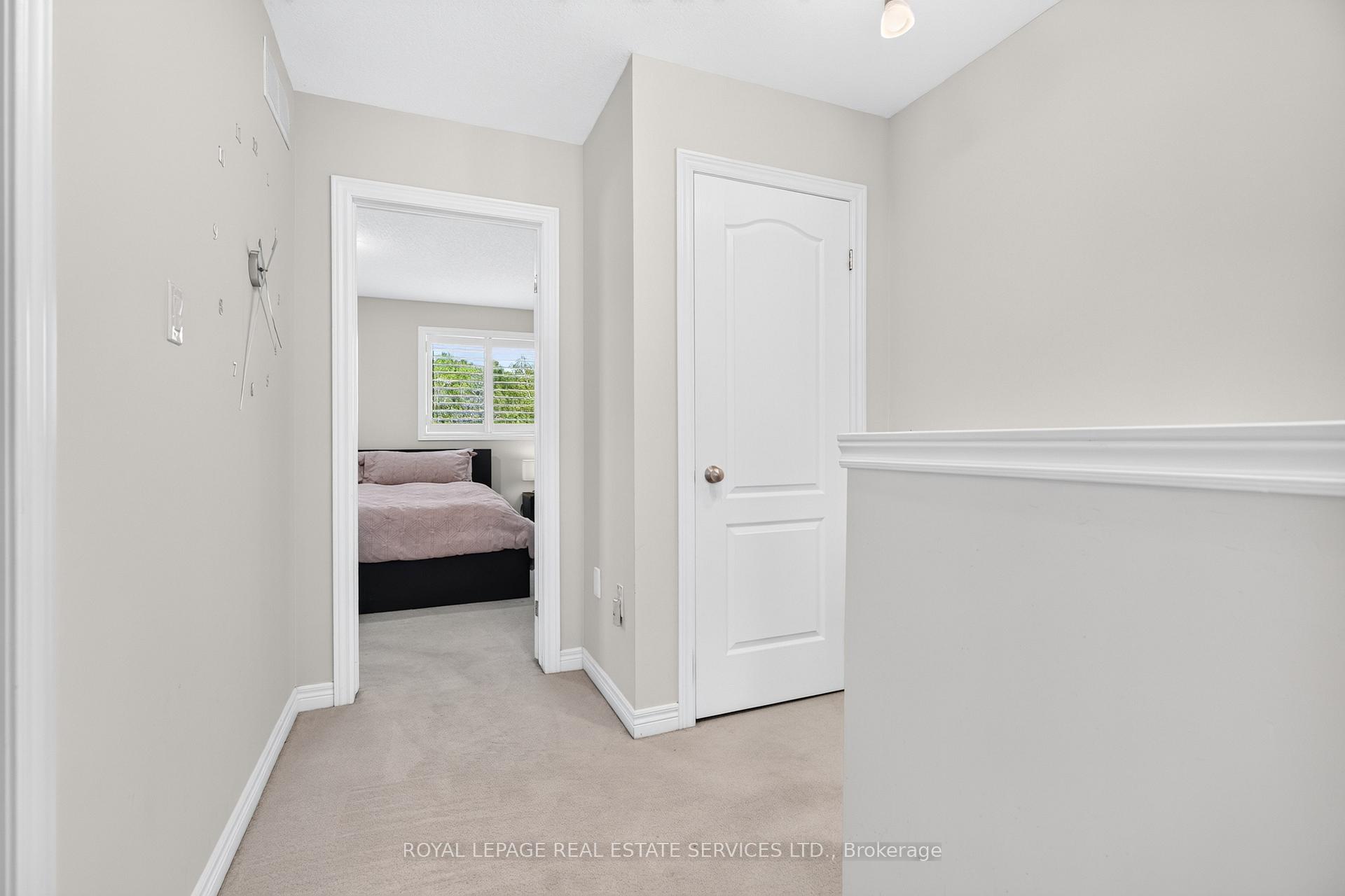 Photo 17 of 113 Liddycoat Lane, Hamilton, Ancaster — HOMEH