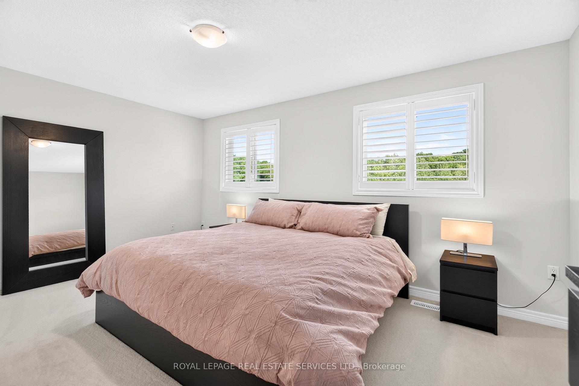 Photo 18 of 113 Liddycoat Lane, Hamilton, Ancaster — HOMEH