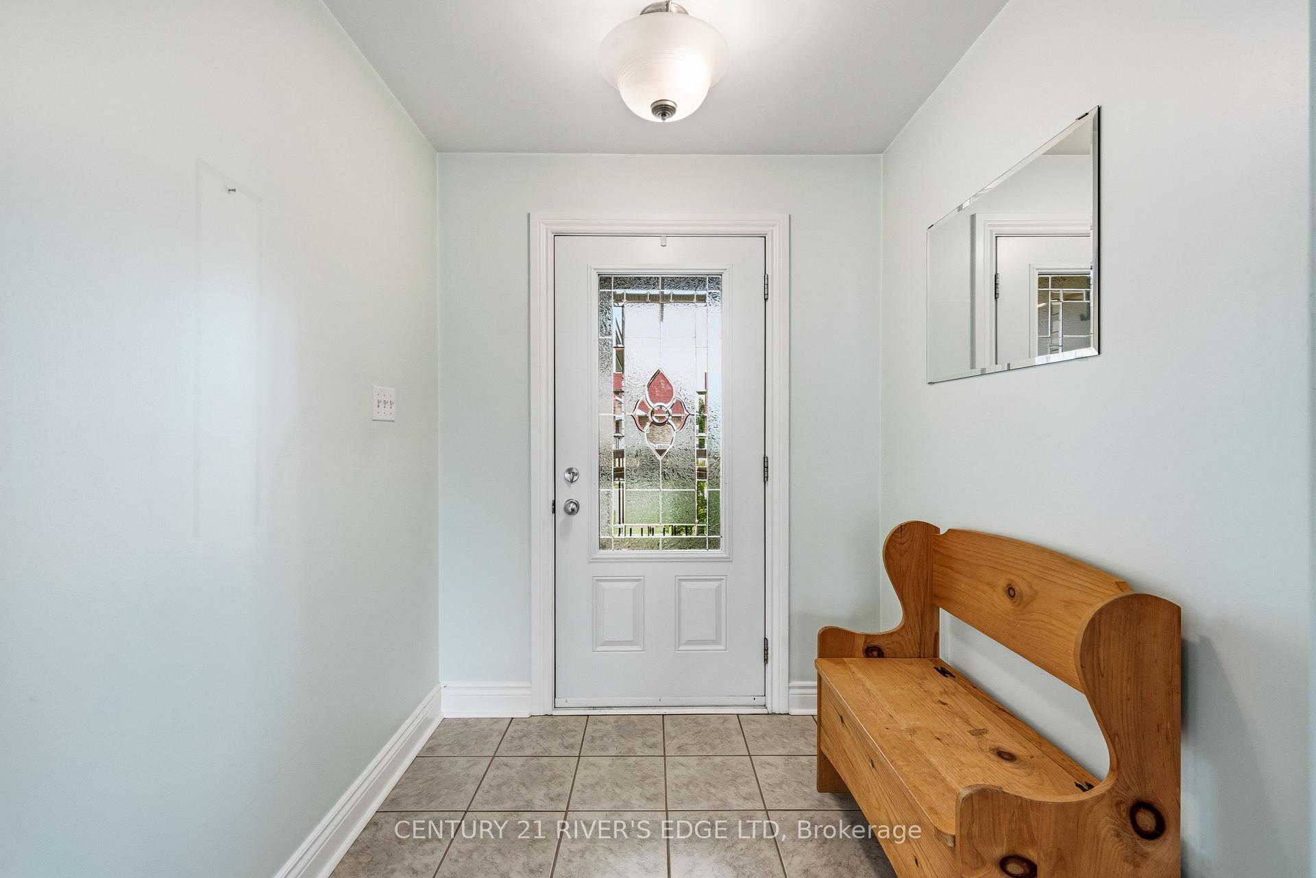 Photo 4 of 113 Blake's Crescent, South Dundas, Morrisburg — HOMEH