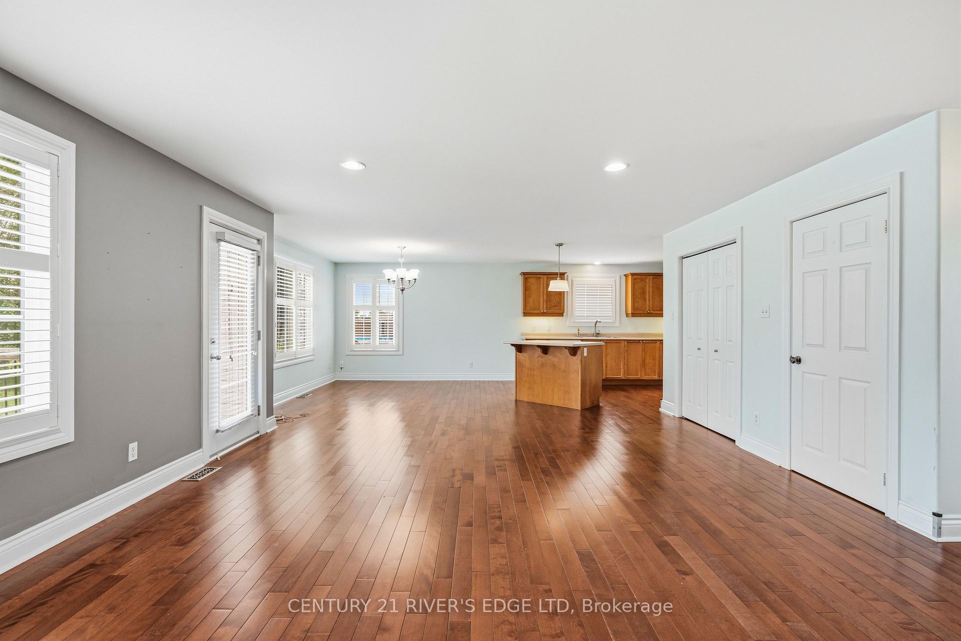Photo 6 of 113 Blake's Crescent, South Dundas, Morrisburg — HOMEH
