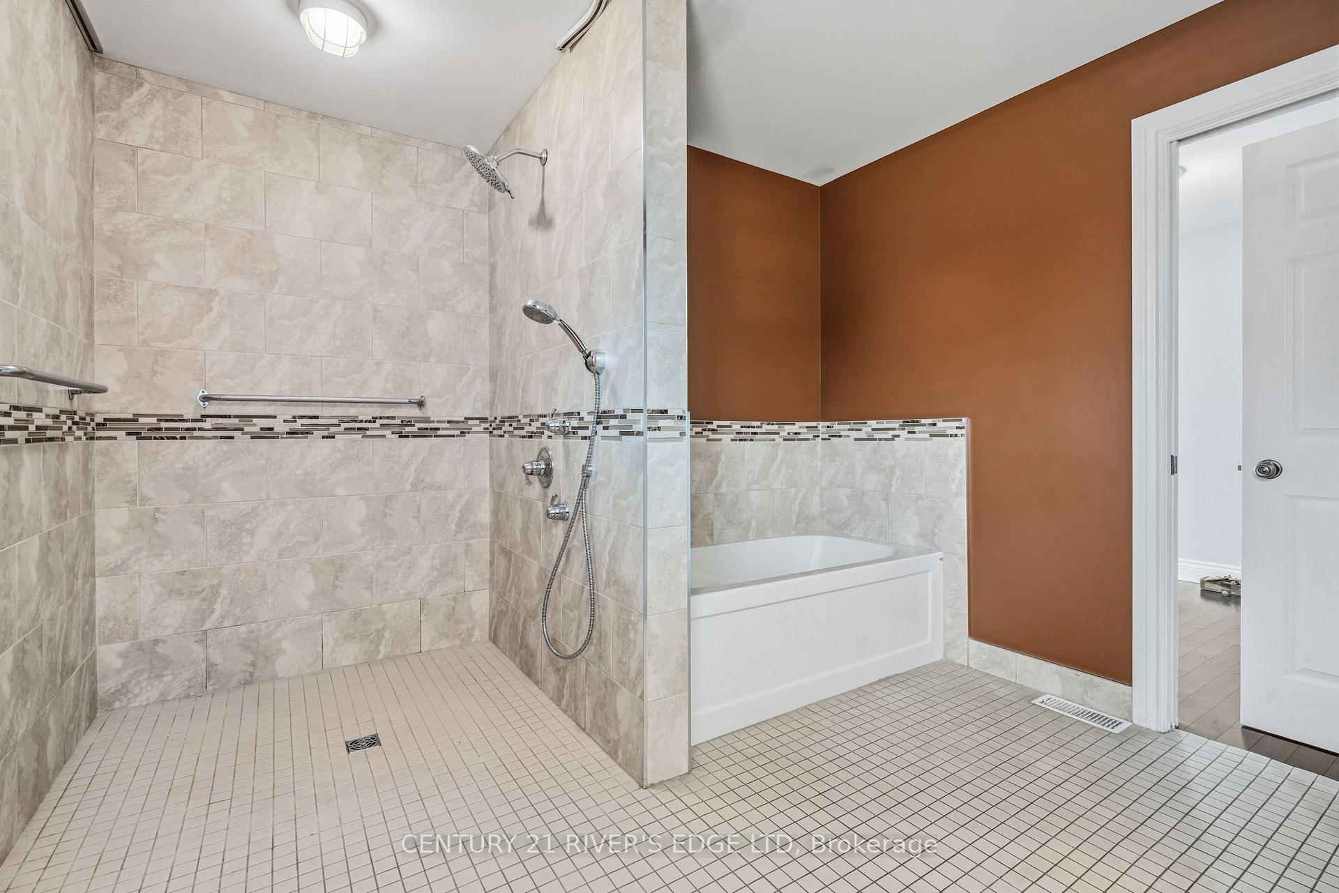 Photo 26 of 113 Blake's Crescent, South Dundas, Morrisburg — HOMEH