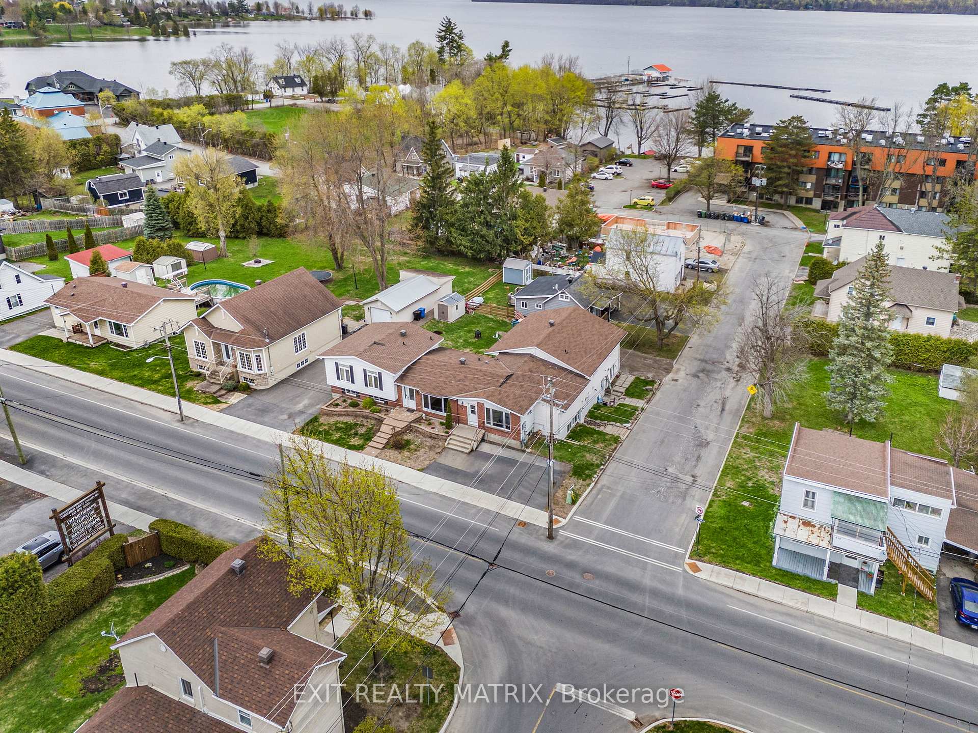 Photo 36 of 916 King St Street, Champlain, L'Orignal — HOMEH