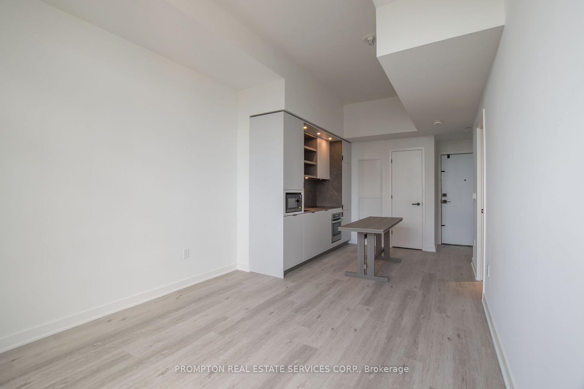 Photo 3 of Unit 3913, 55 Chales Street E, Toronto, Church-Yonge Corridor — HOMEH