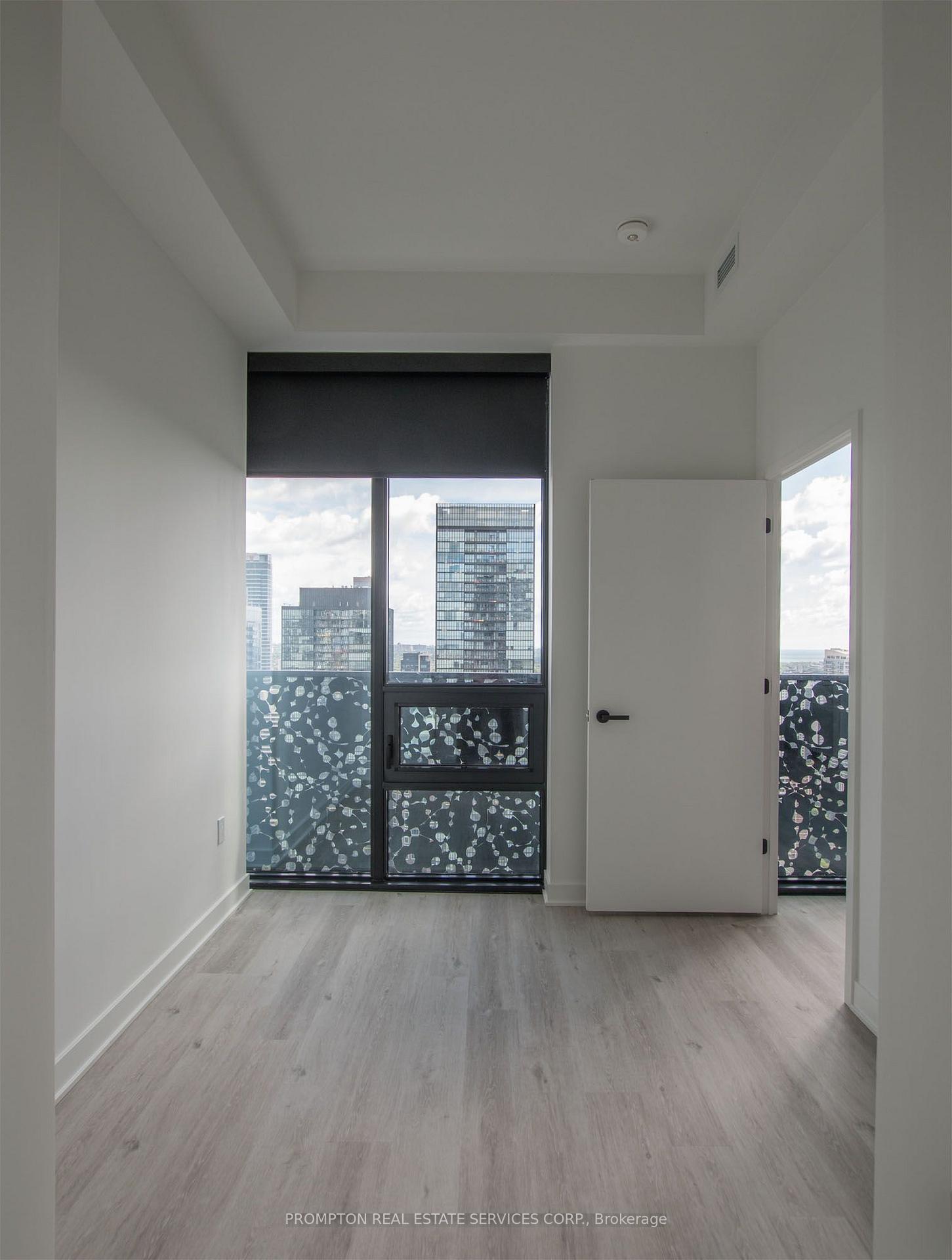Photo 7 of Unit 3913, 55 Chales Street E, Toronto, Church-Yonge Corridor — HOMEH
