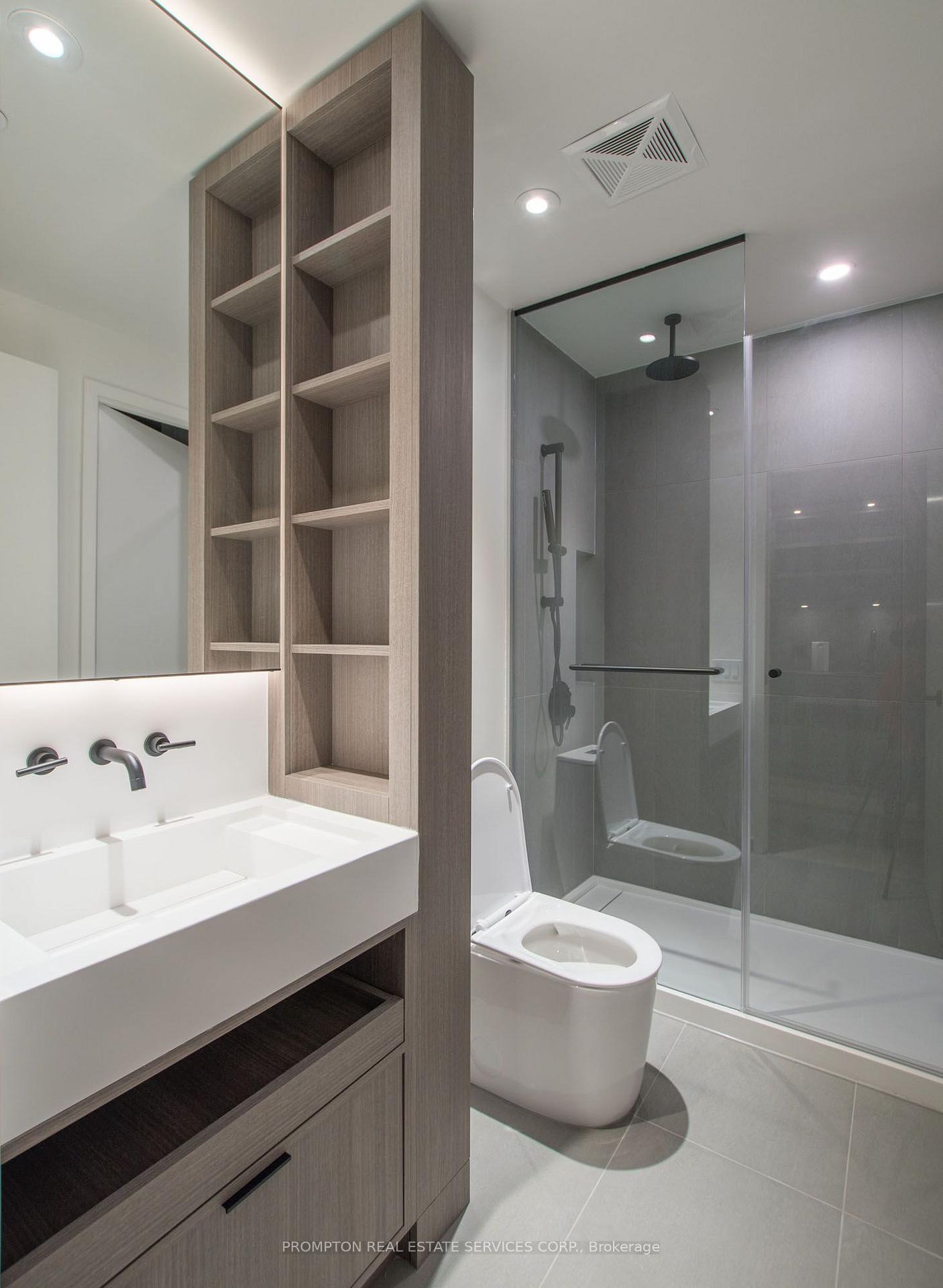 Photo 9 of Unit 3913, 55 Chales Street E, Toronto, Church-Yonge Corridor — HOMEH
