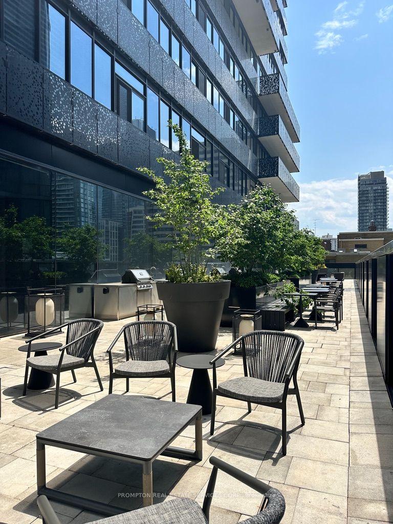 Photo 18 of Unit 3913, 55 Chales Street E, Toronto, Church-Yonge Corridor — HOMEH
