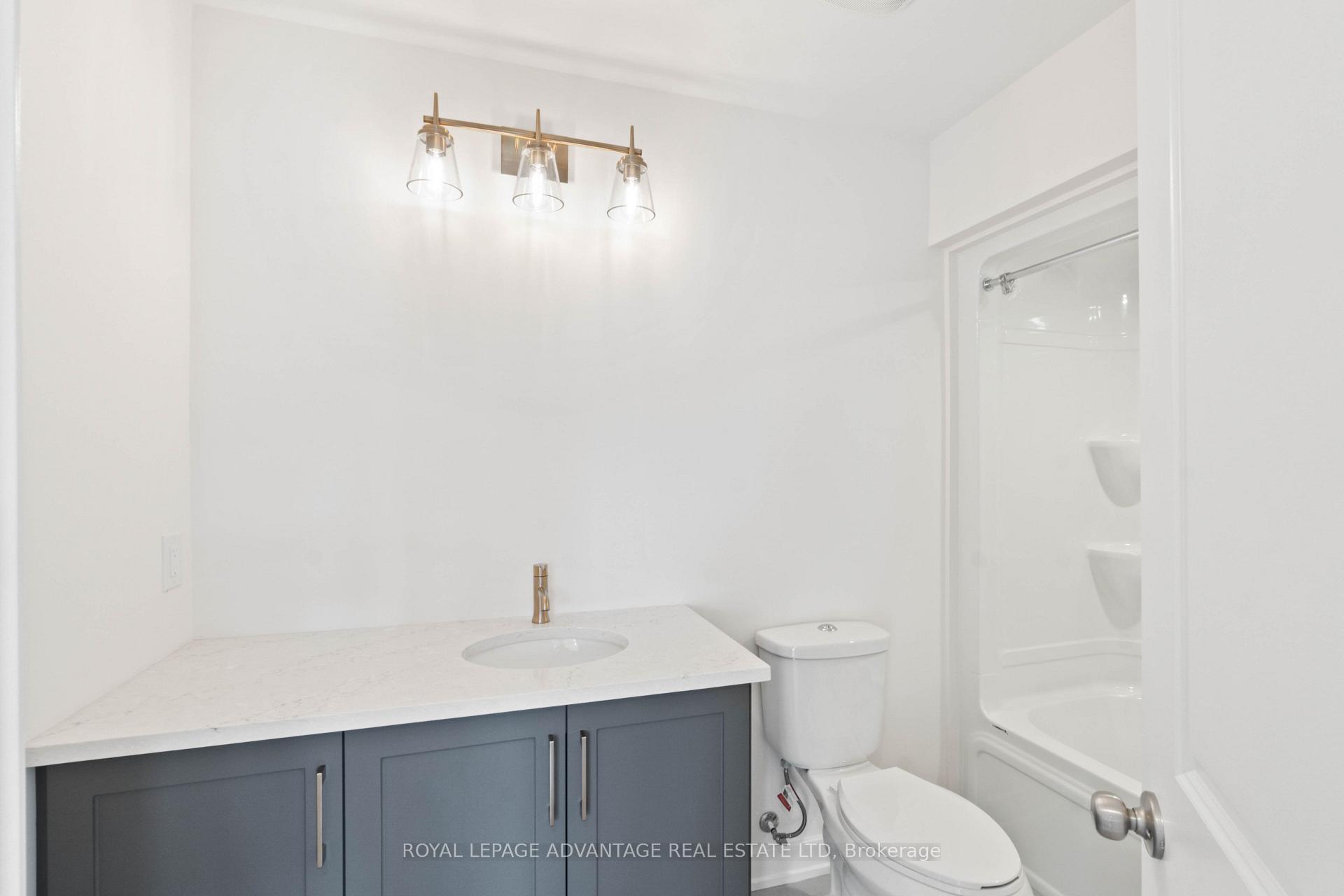 Photo 12 of 35 Whitcomb Crescent, Smiths Falls, Smiths Falls — HOMEH