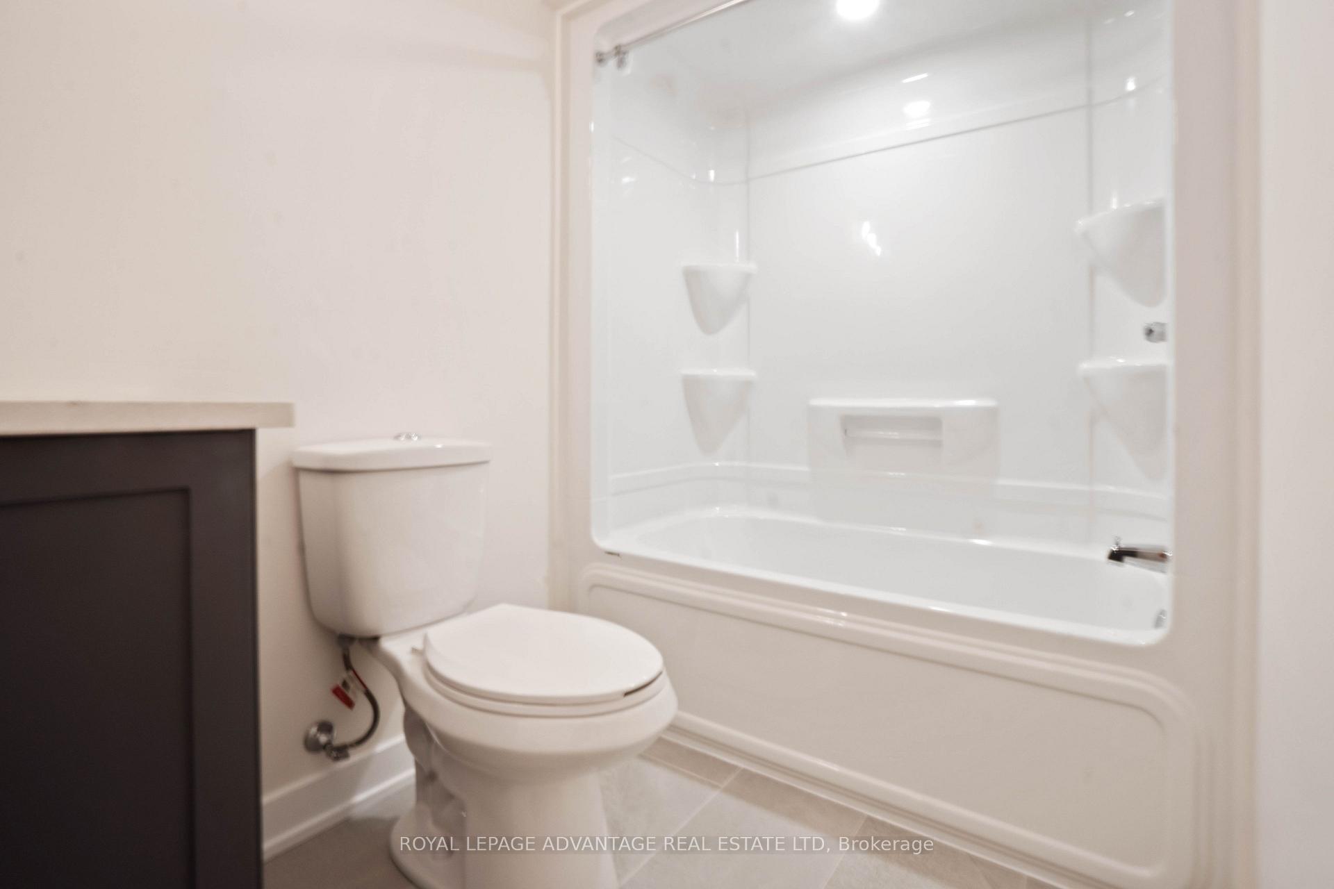 Photo 23 of 35 Whitcomb Crescent, Smiths Falls, Smiths Falls — HOMEH