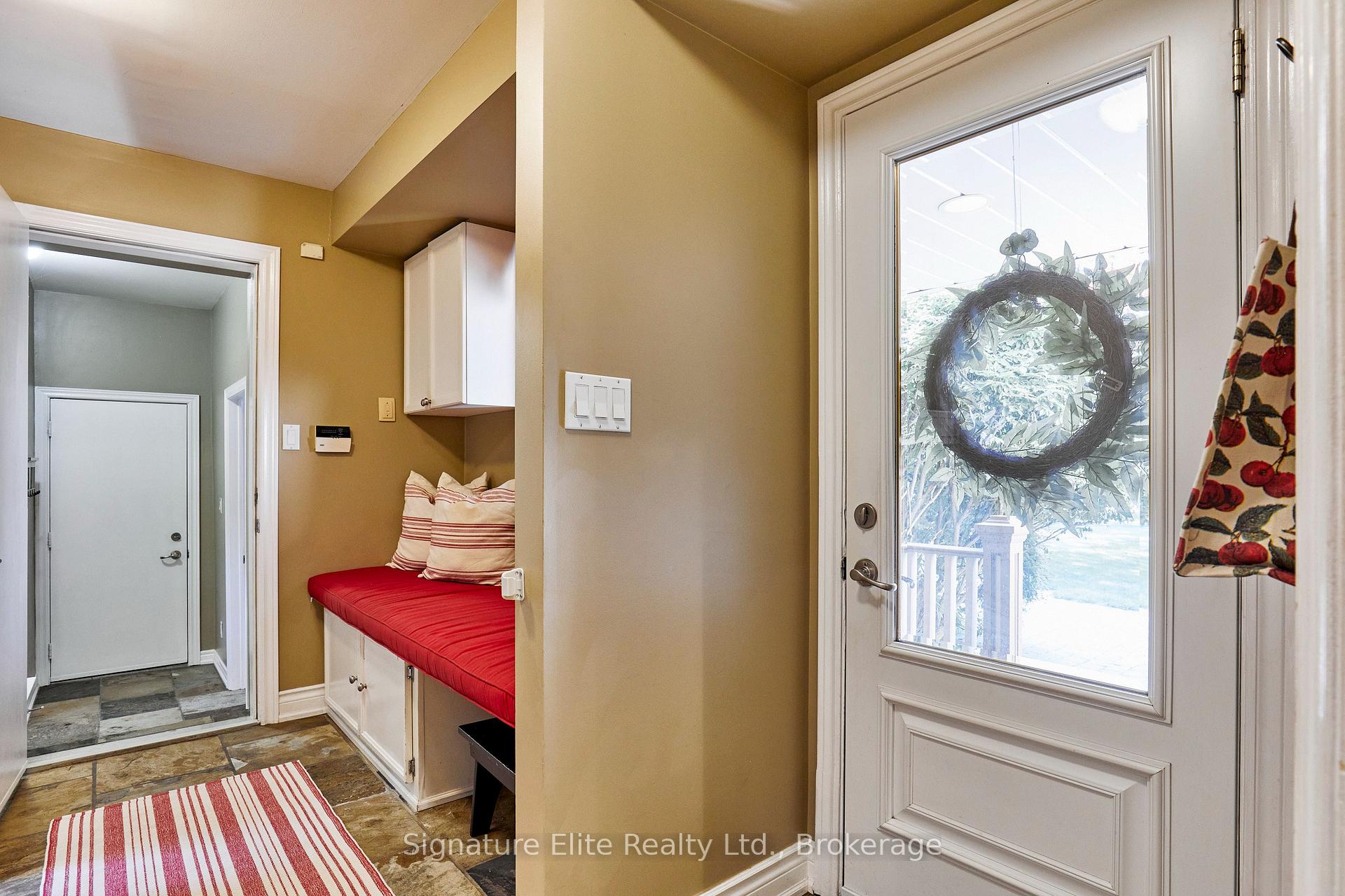 Photo 34 of 1 Pine Ridge Drive, Scarborough, Cliffcrest — HOMEH