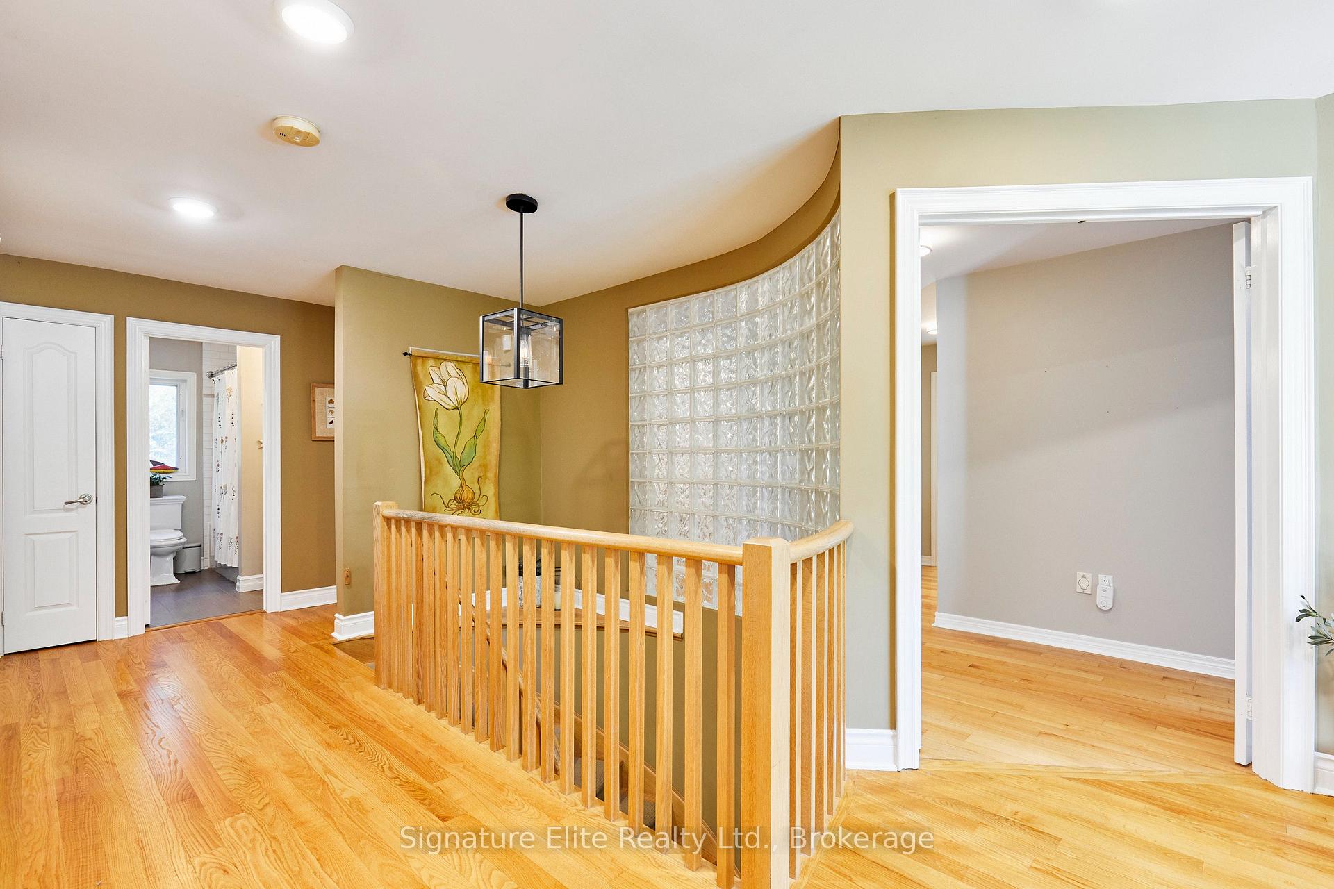 Photo 37 of 1 Pine Ridge Drive, Scarborough, Cliffcrest — HOMEH