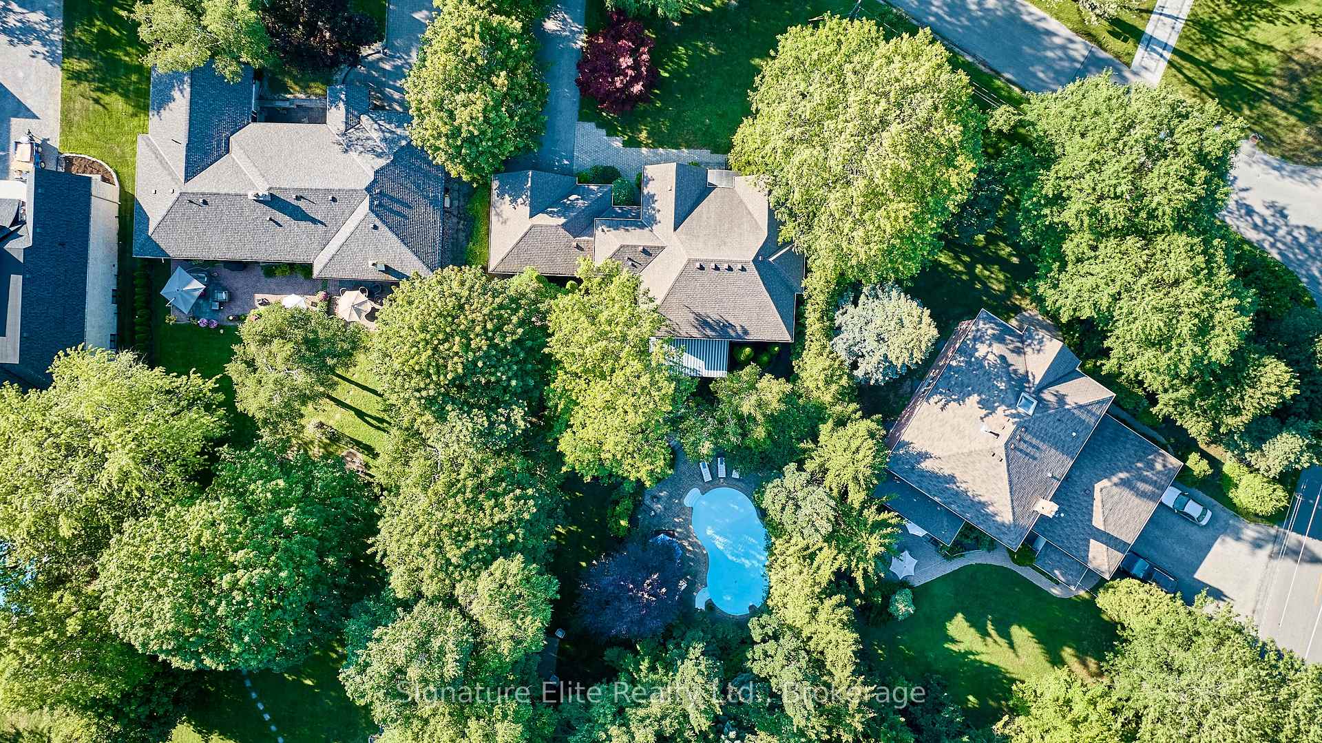 Photo 54 of 1 Pine Ridge Drive, Scarborough, Cliffcrest — HOMEH