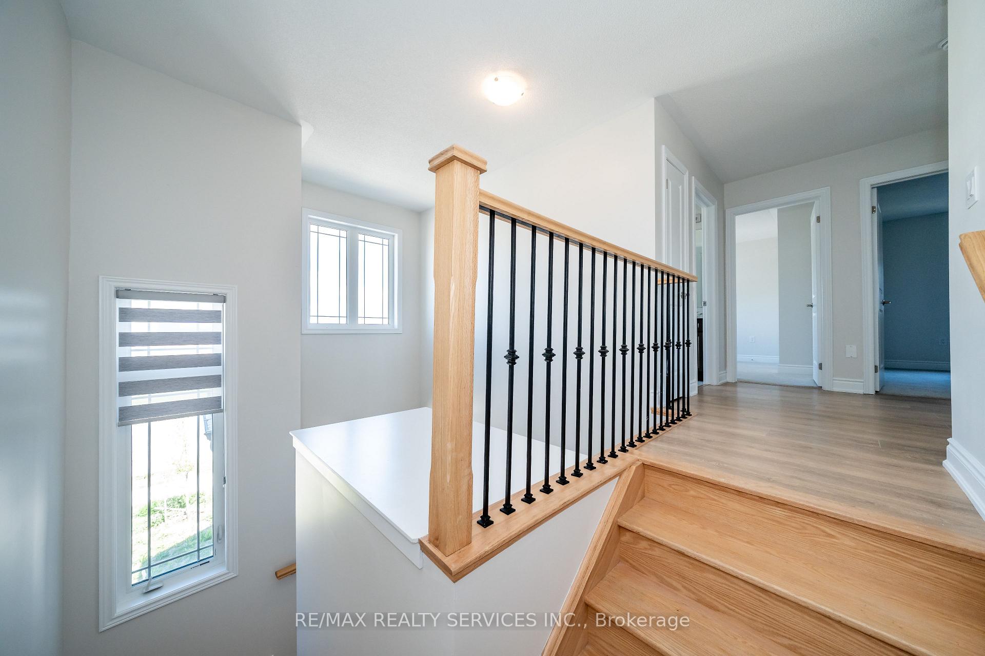 Photo 16 of 41 Union Boulevard, Wasaga Beach — HOMEH