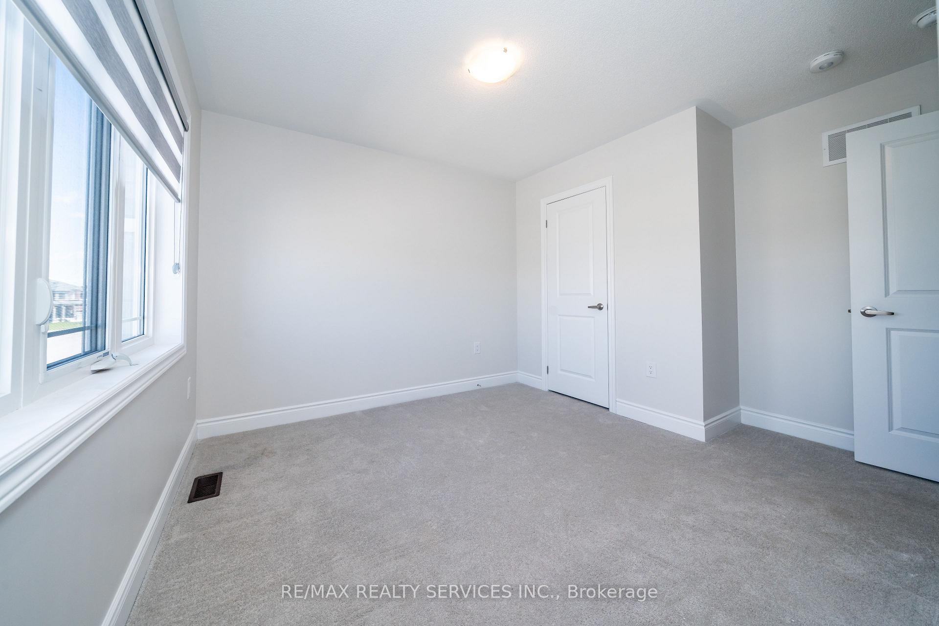 Photo 23 of 41 Union Boulevard, Wasaga Beach — HOMEH