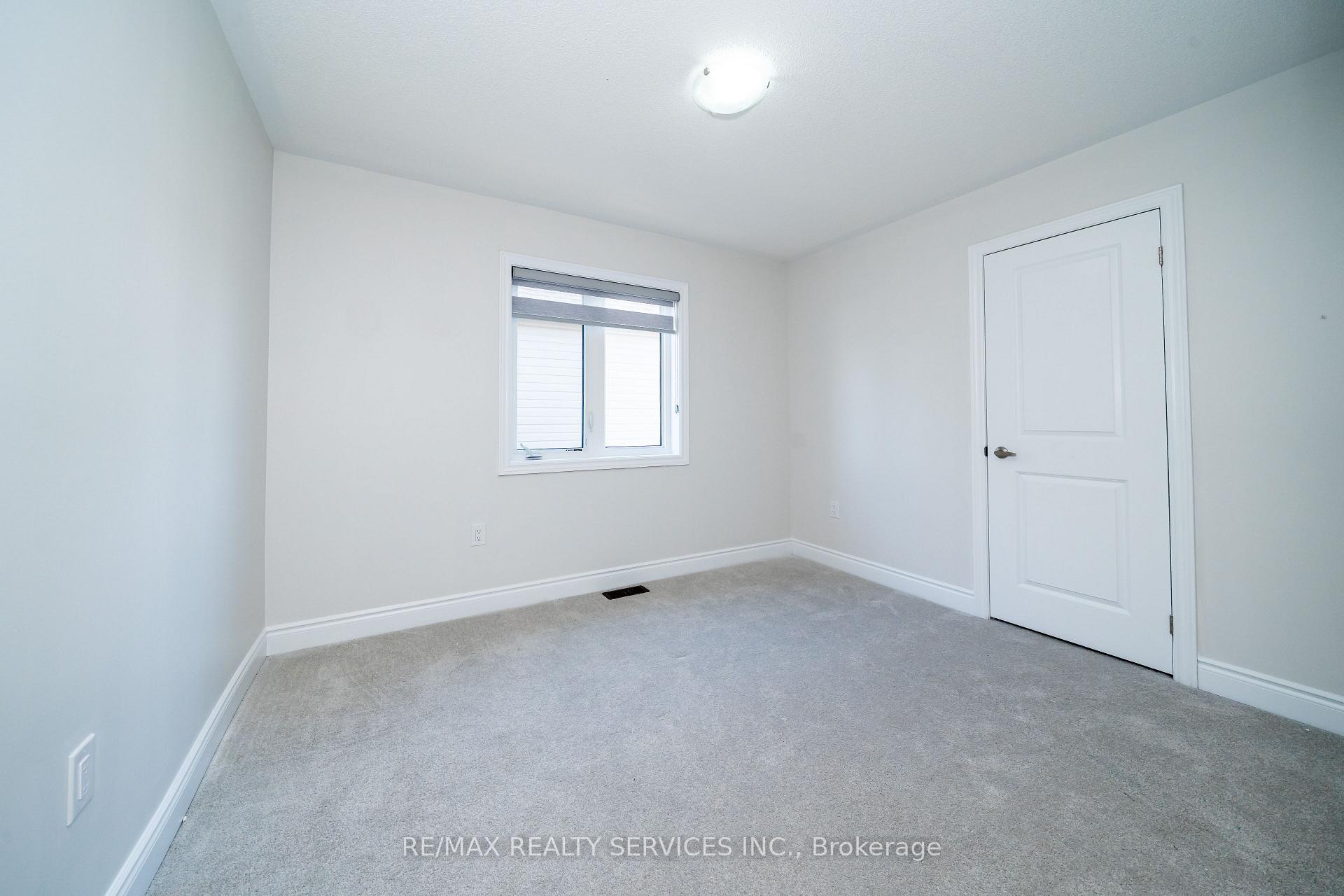 Photo 26 of 41 Union Boulevard, Wasaga Beach — HOMEH