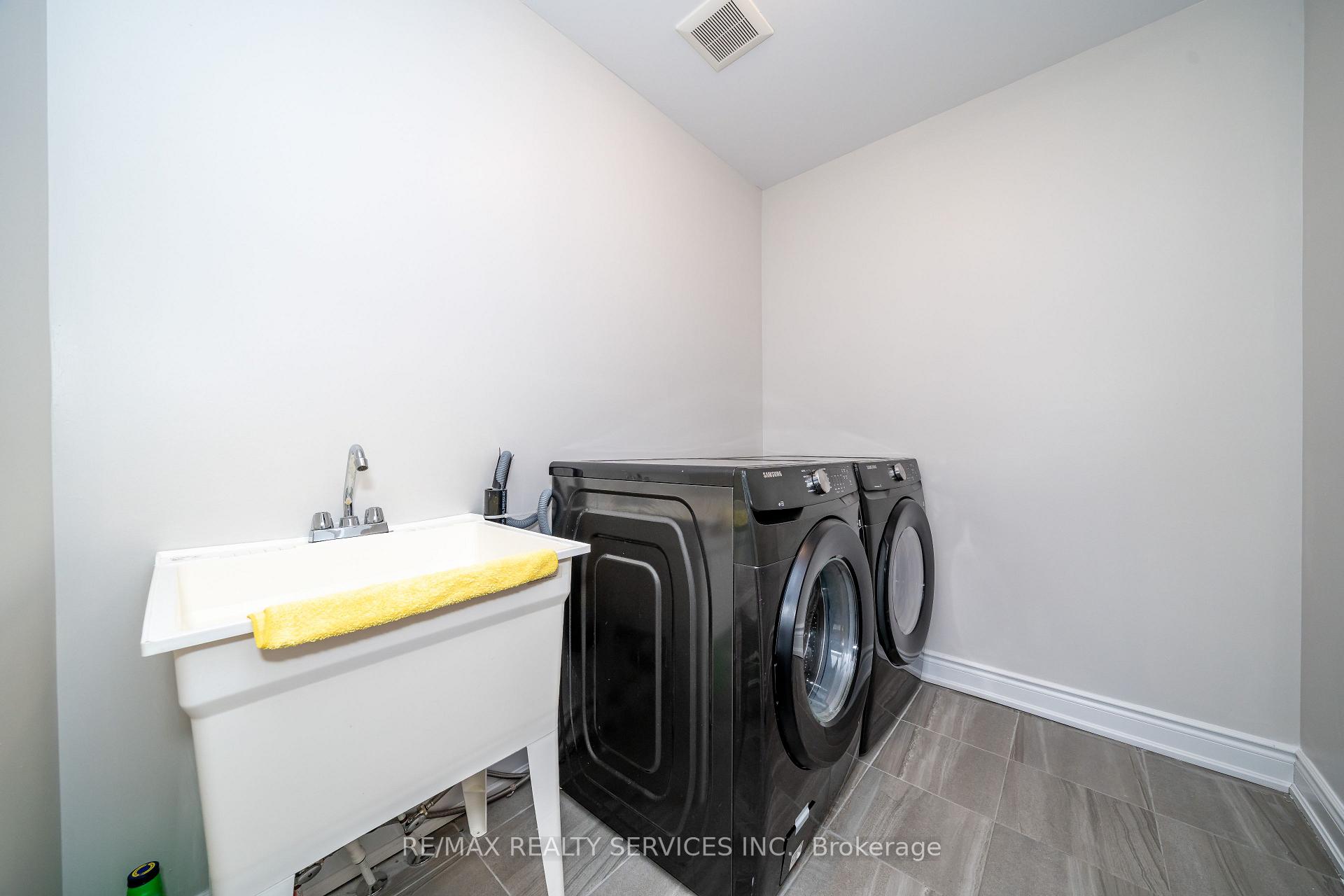 Photo 28 of 41 Union Boulevard, Wasaga Beach — HOMEH