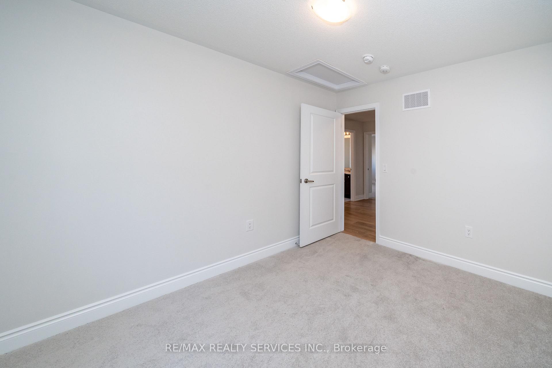 Photo 30 of 41 Union Boulevard, Wasaga Beach — HOMEH