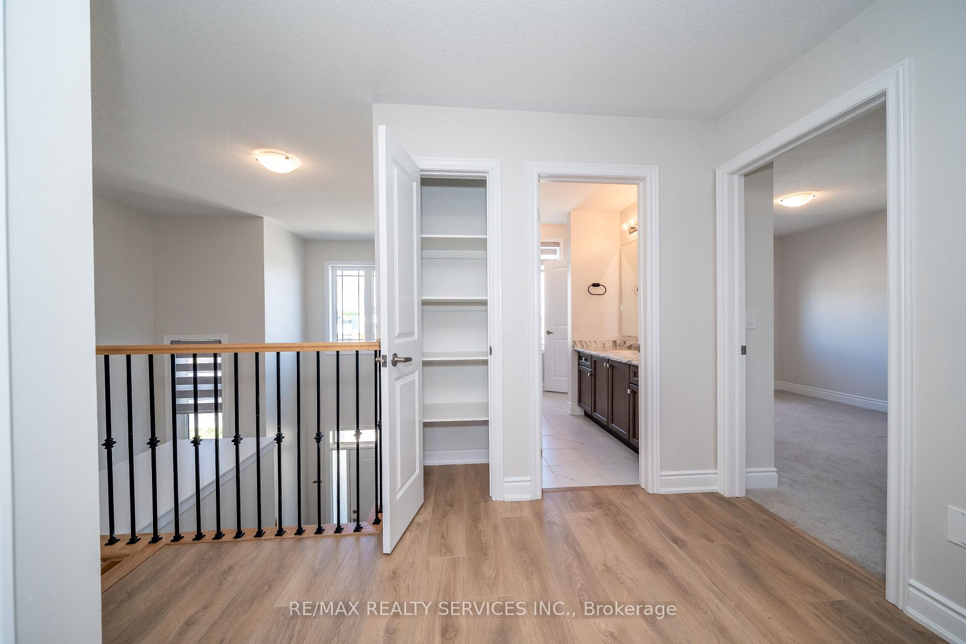 Photo 31 of 41 Union Boulevard, Wasaga Beach — HOMEH