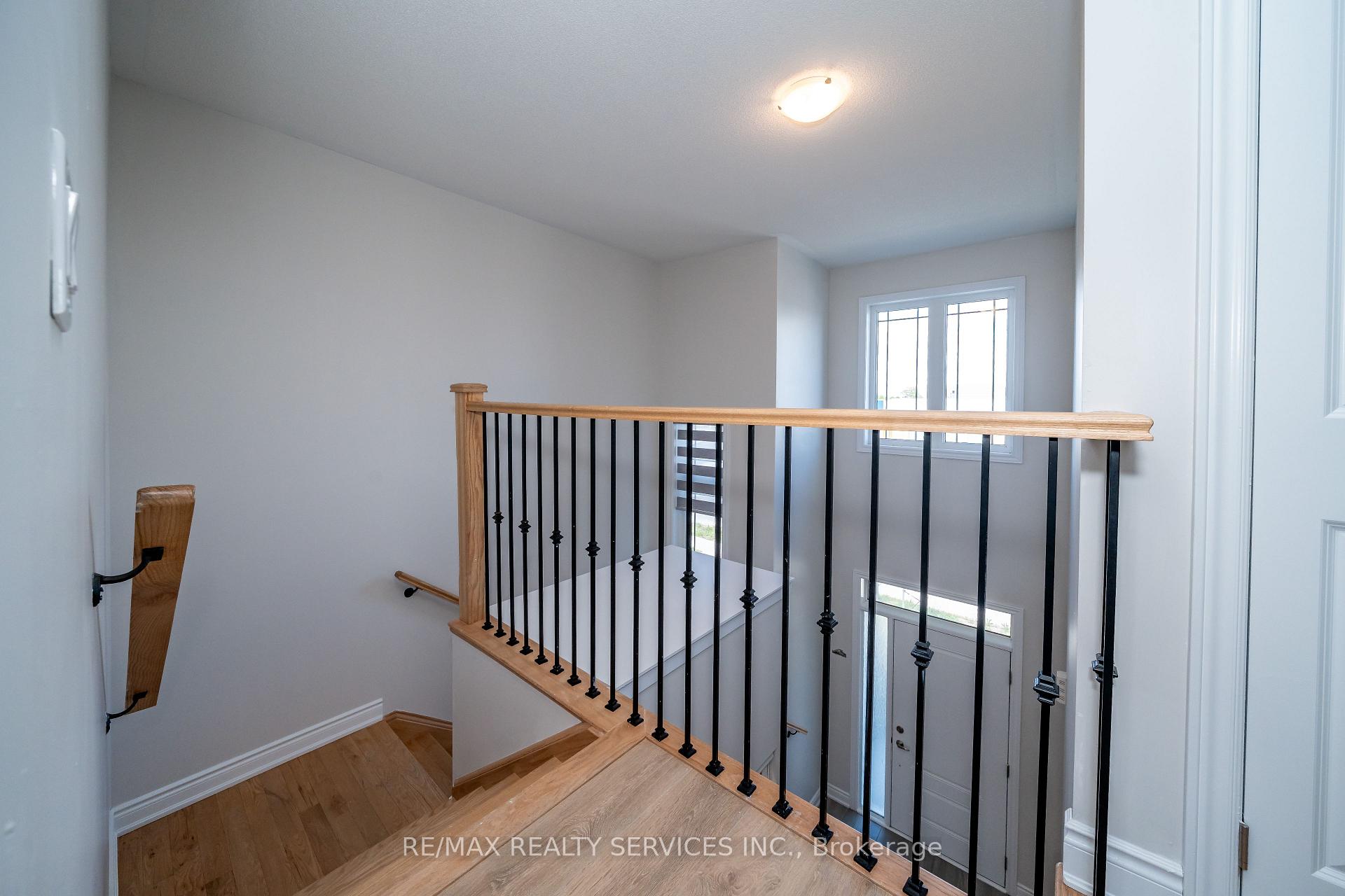 Photo 39 of 41 Union Boulevard, Wasaga Beach — HOMEH