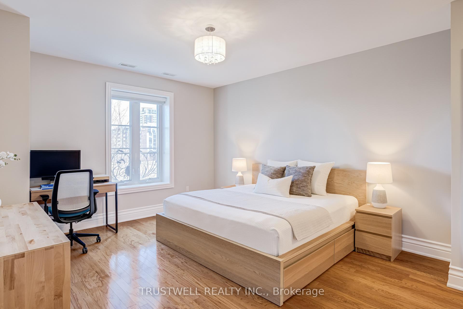 Photo 11 of Unit 303, 1 Verclaire Gate, Markham, Unionville — HOMEH