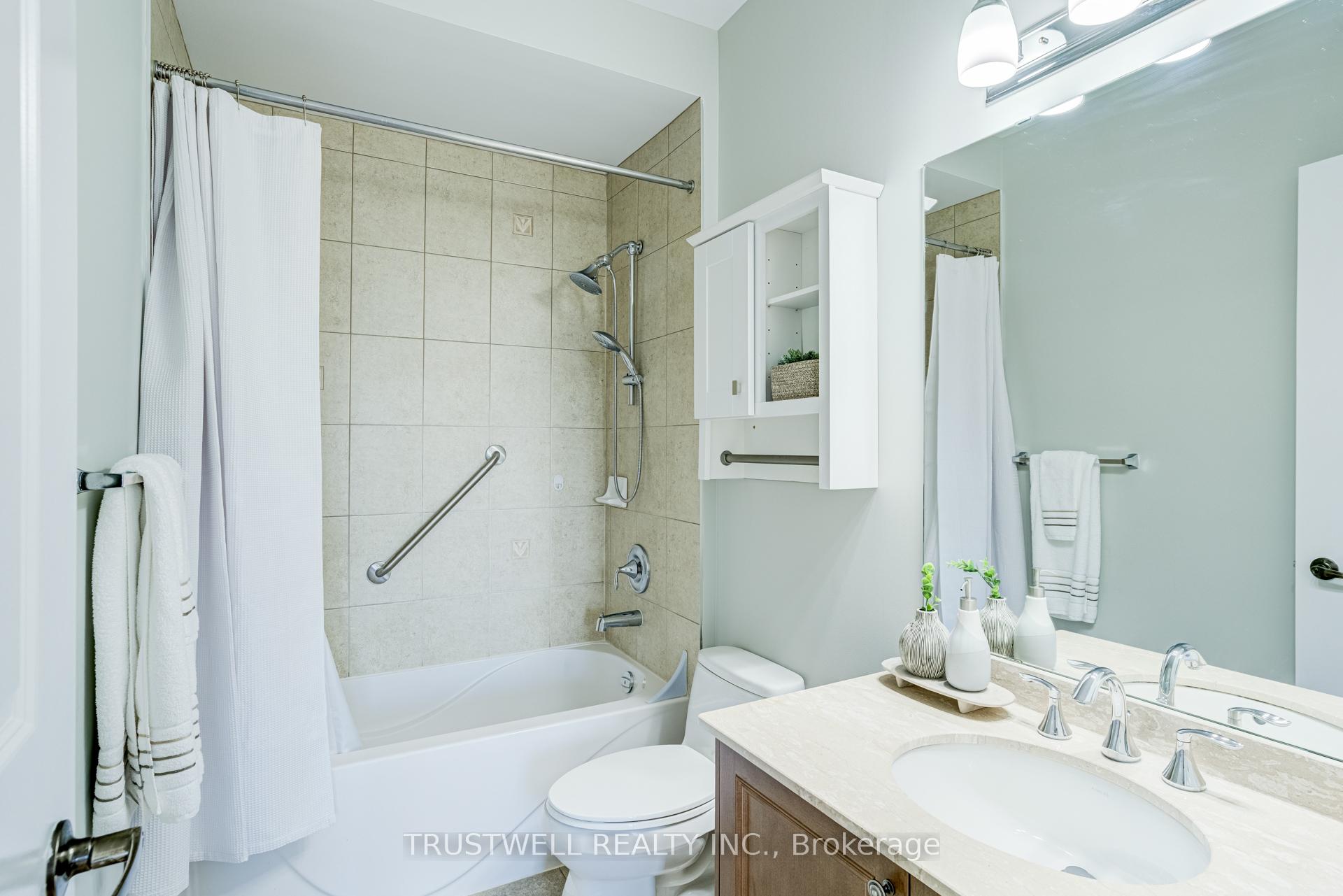 Photo 18 of Unit 303, 1 Verclaire Gate, Markham, Unionville — HOMEH