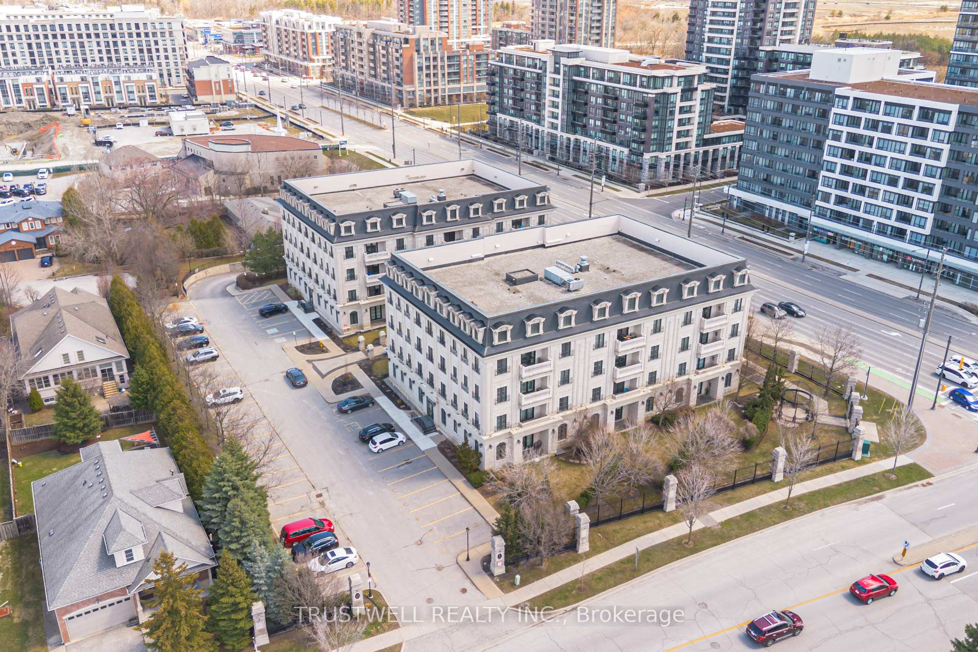 Photo 29 of Unit 303, 1 Verclaire Gate, Markham, Unionville — HOMEH