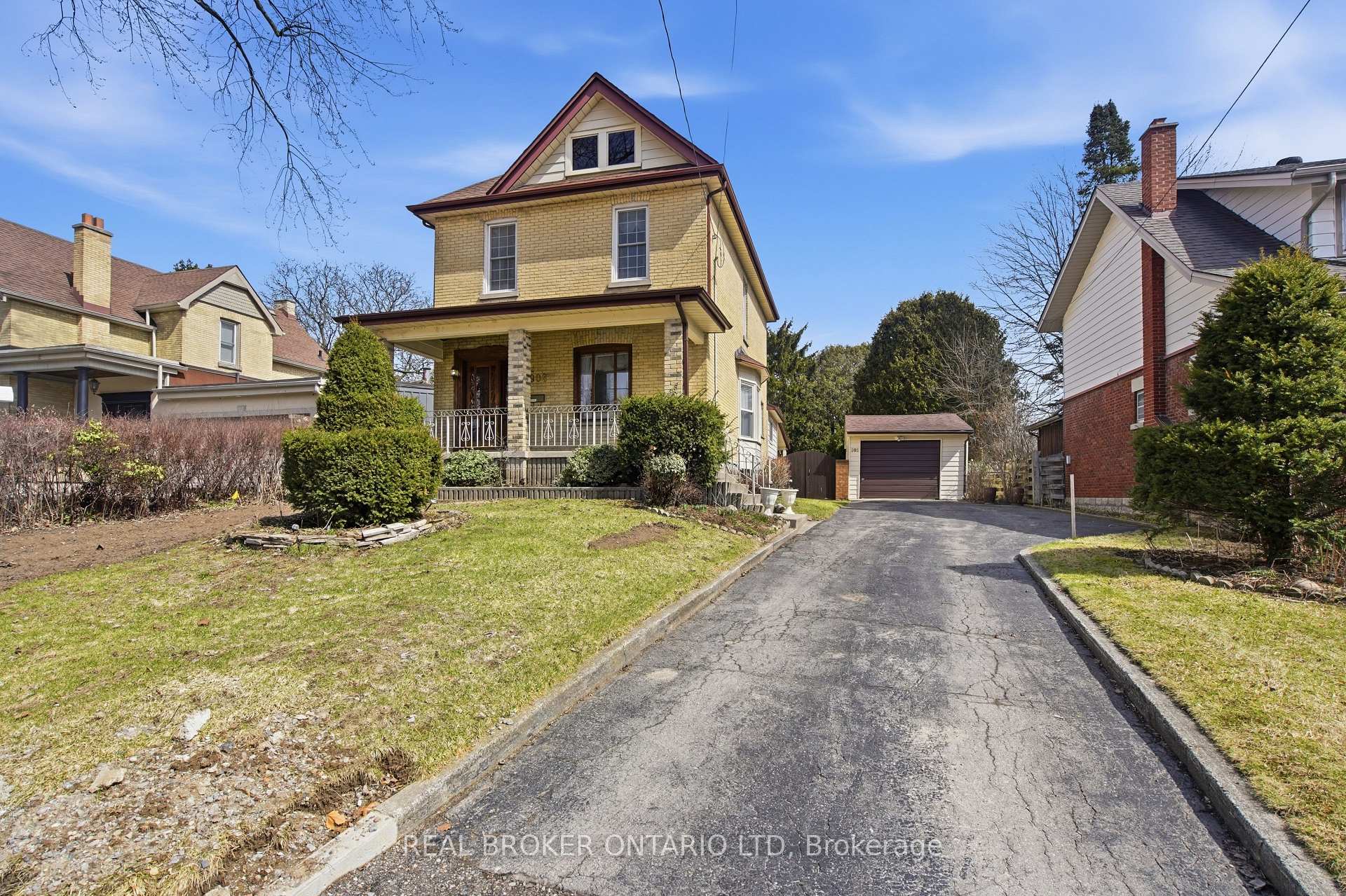 Photo of 908 William Street