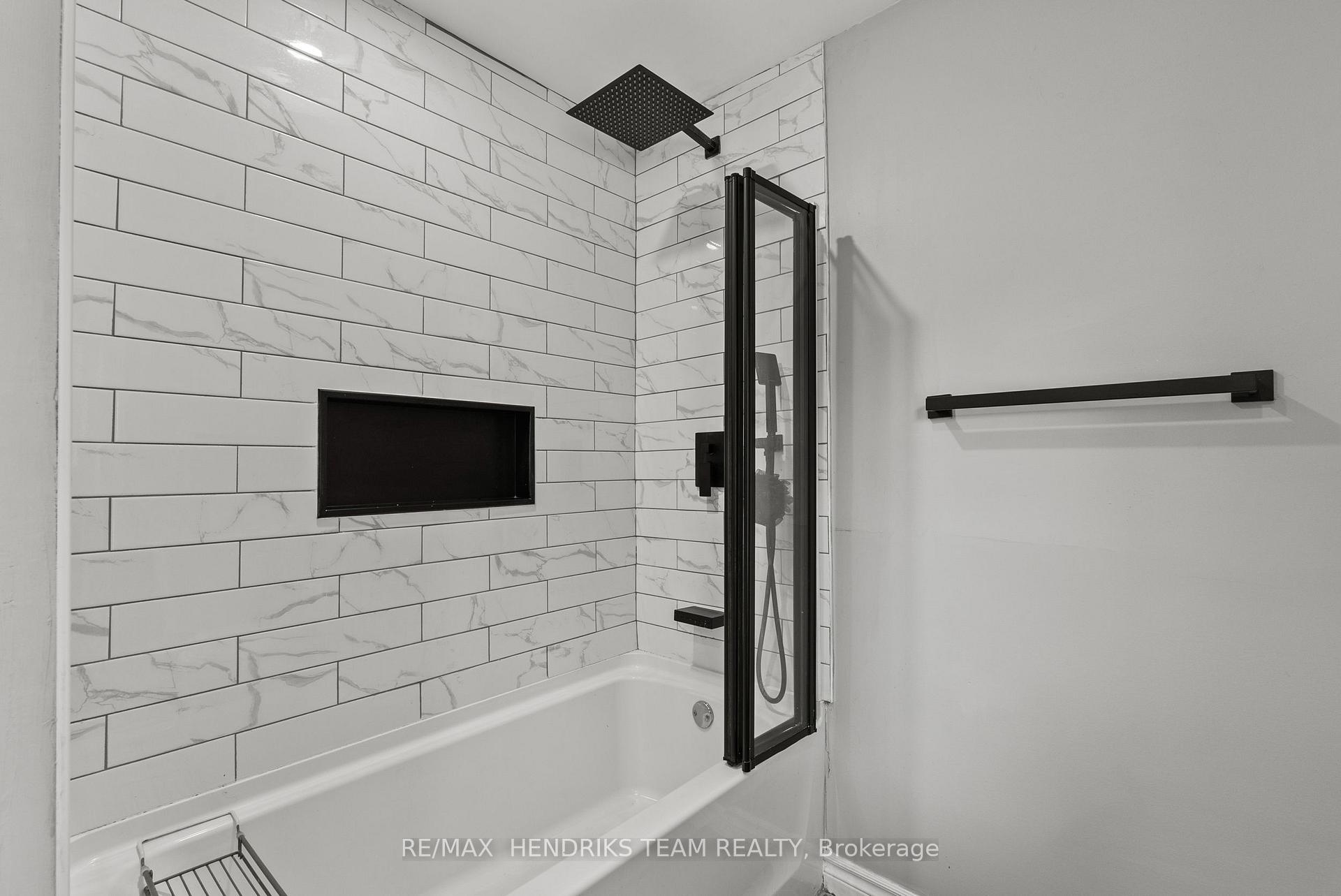 Photo 27 of 69 Chaplin Avenue, St. Catharines, Downtown — HOMEH