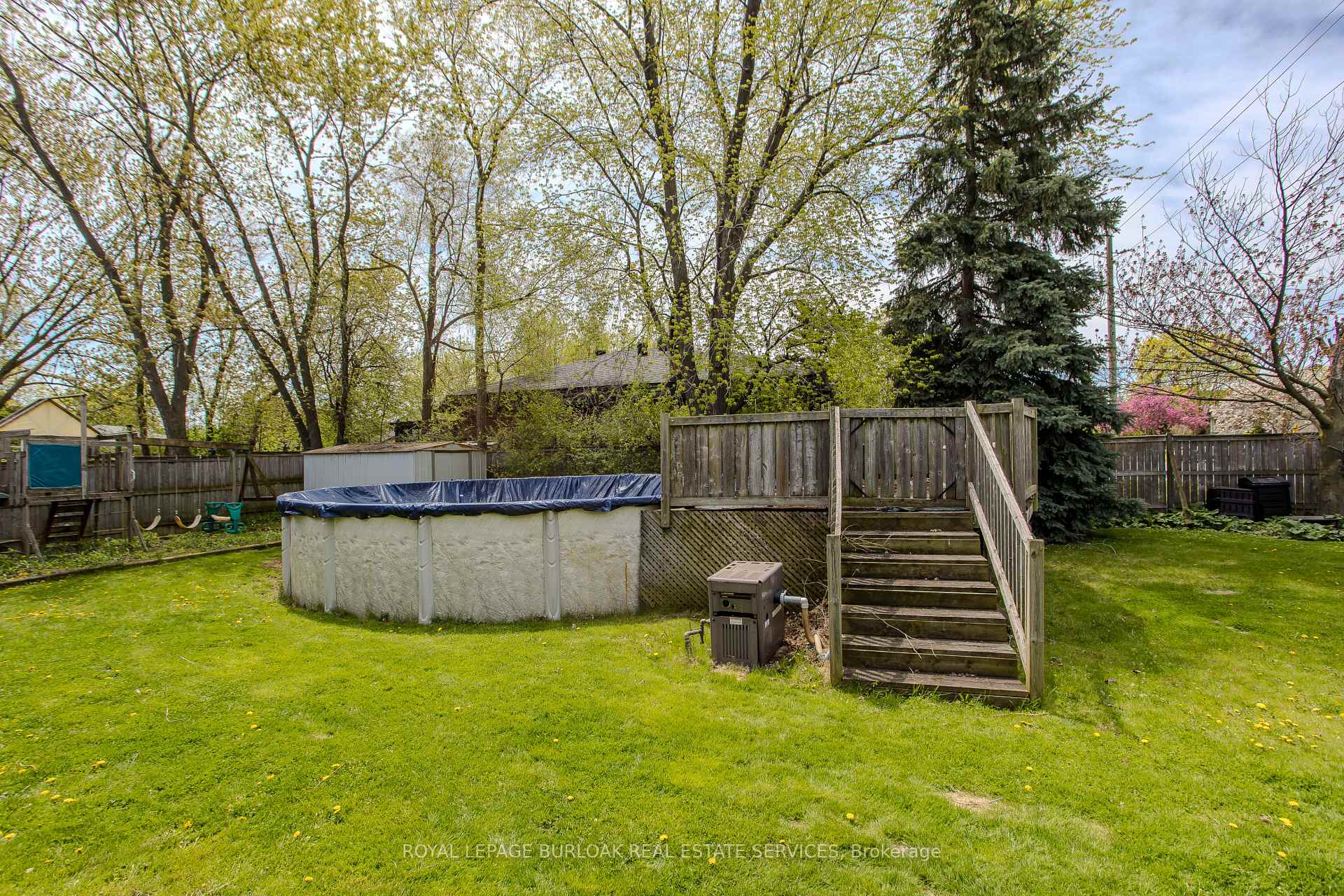 Photo 12 of 482 Sherin Drive, Oakville, West — HOMEH