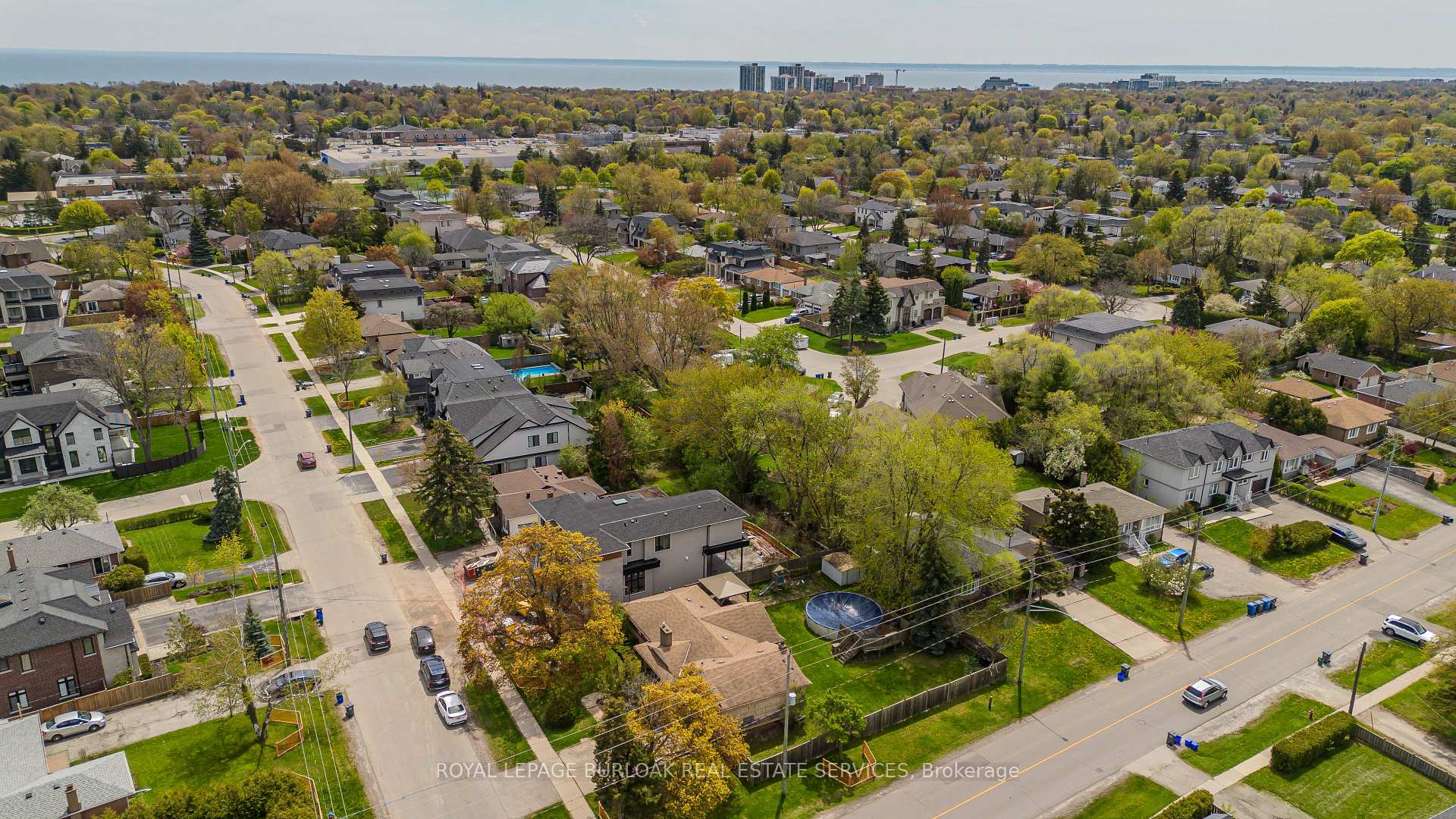 Photo 27 of 482 Sherin Drive, Oakville, West — HOMEH