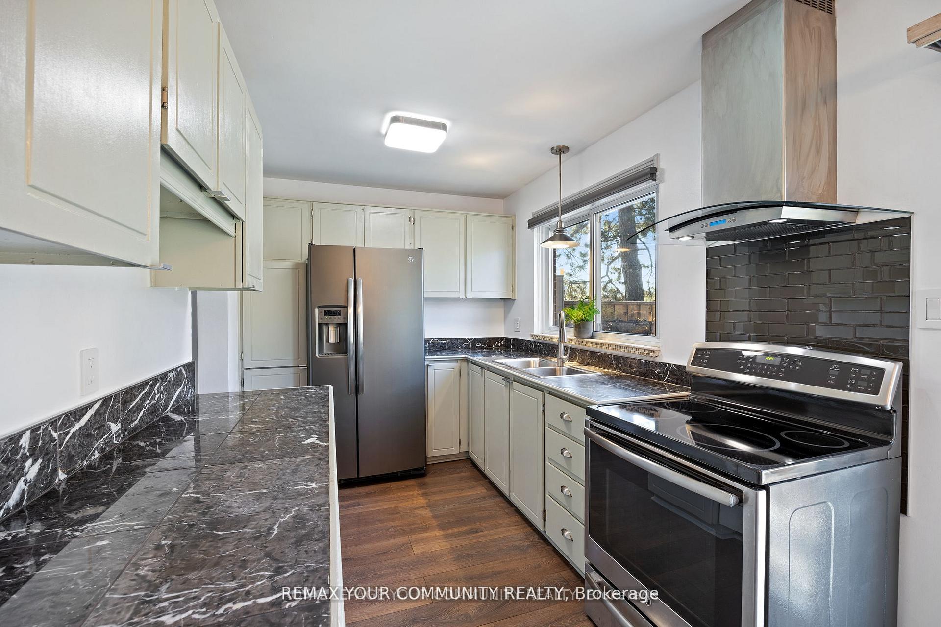 Photo 6 of Unit 39, 1020 Central Park Drive, Brampton, Northgate — HOMEH