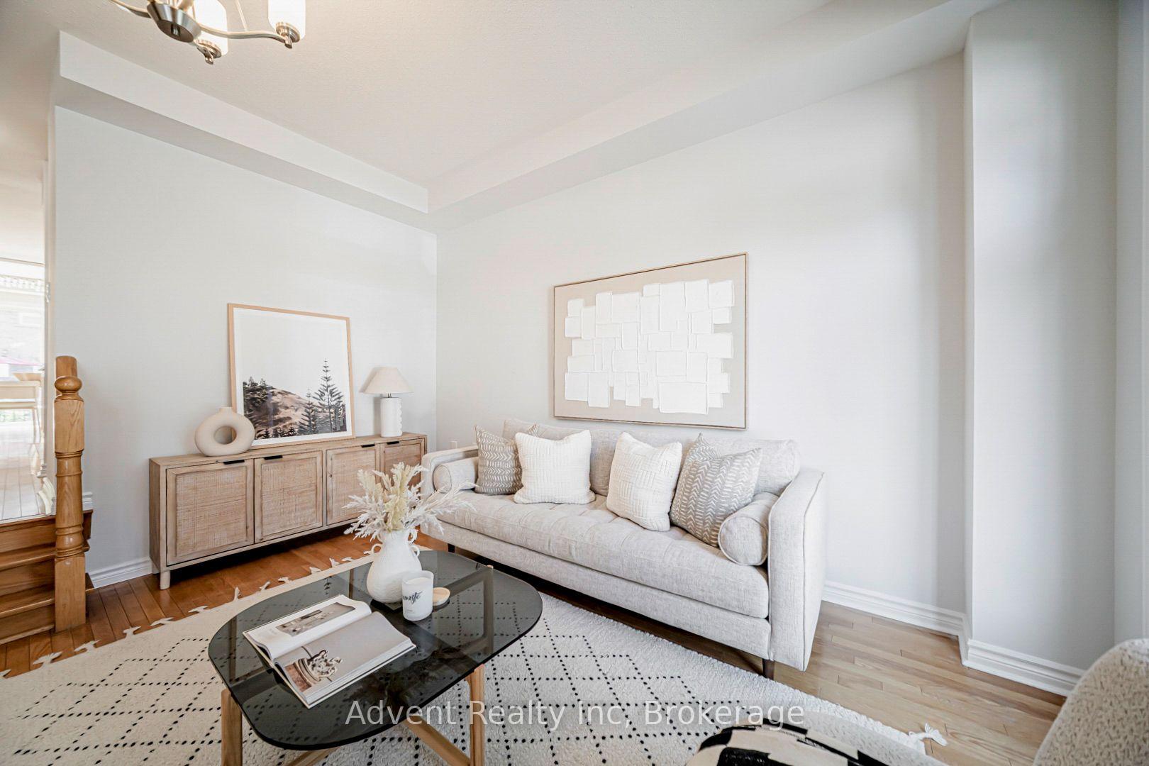 Photo 5 of 973 The Queensway, Etobicoke, Stonegate-Queensway — HOMEH