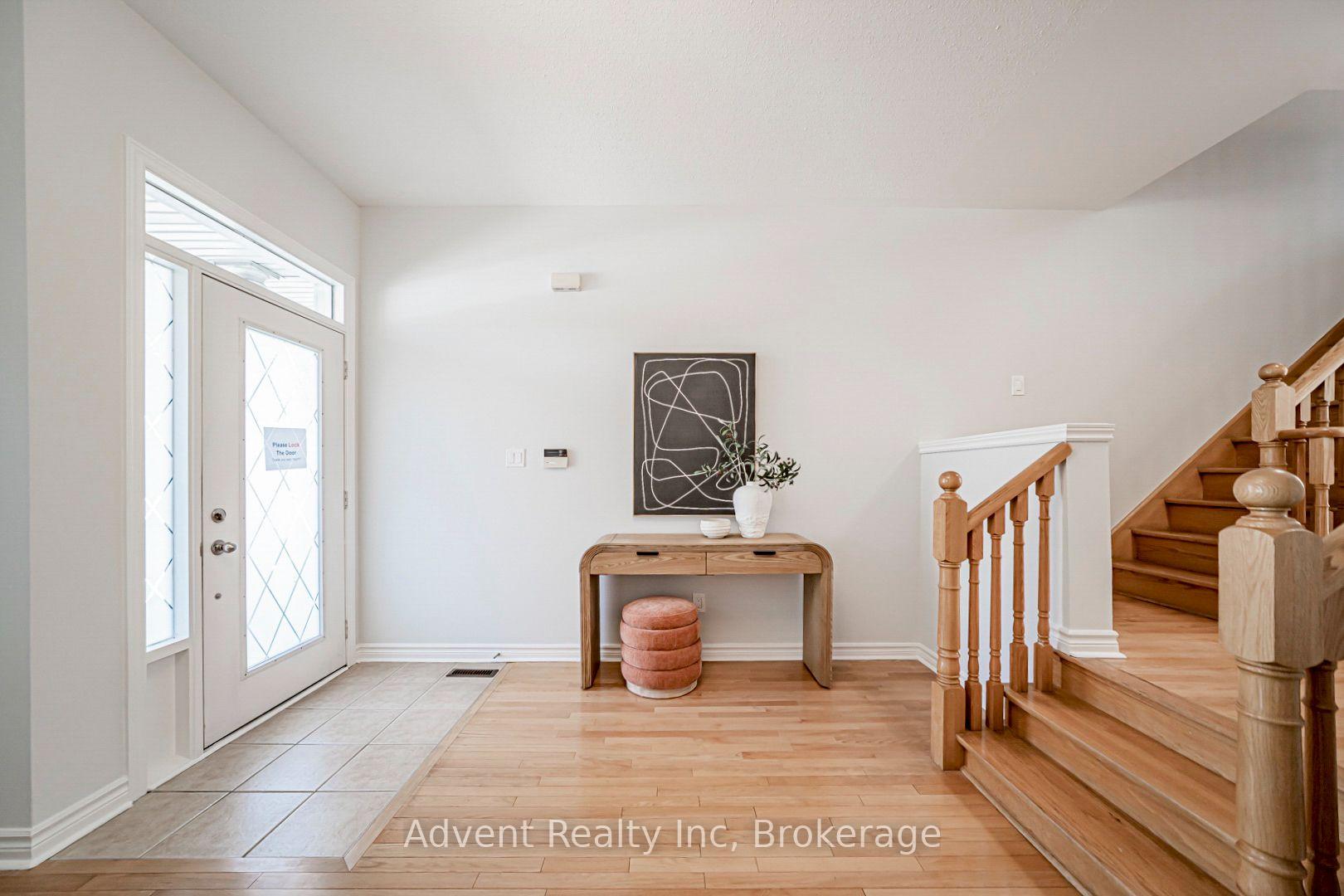 Photo 6 of 973 The Queensway, Etobicoke, Stonegate-Queensway — HOMEH
