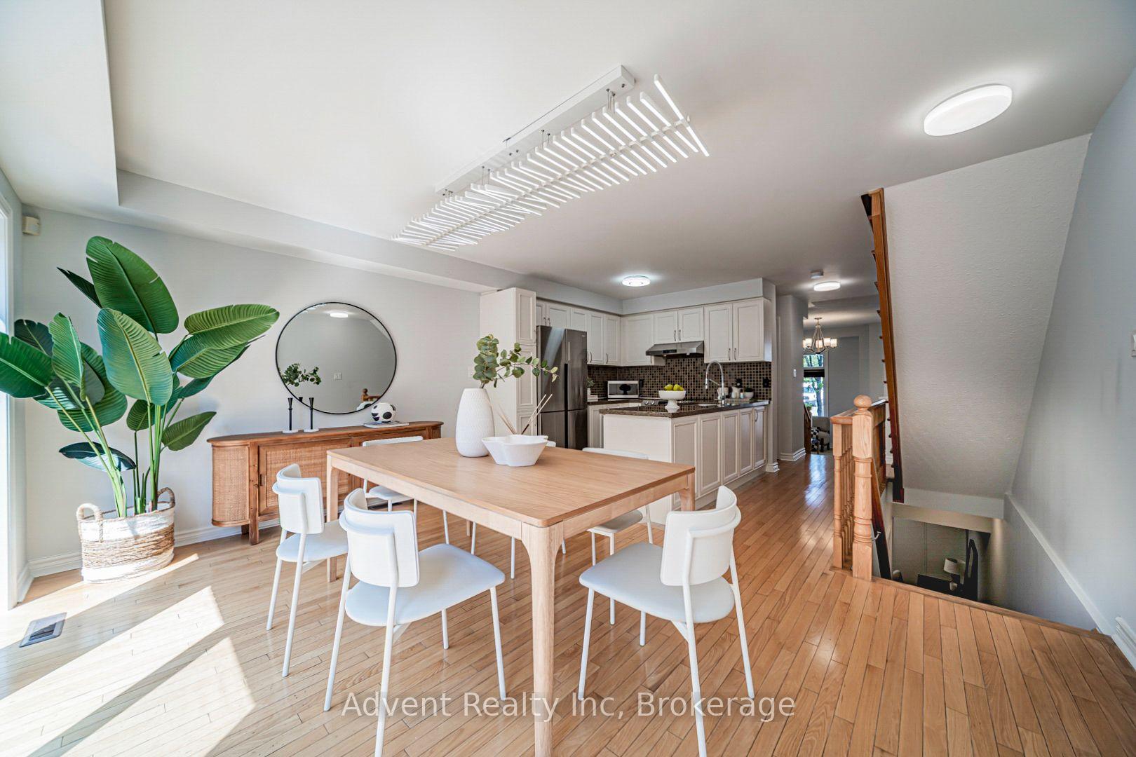 Photo 13 of 973 The Queensway, Etobicoke, Stonegate-Queensway — HOMEH