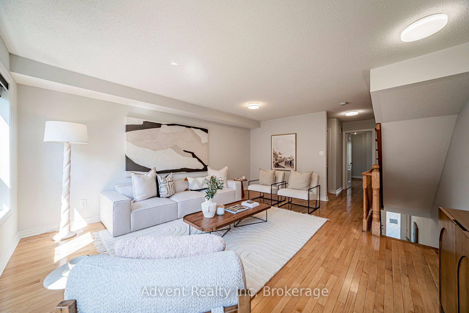 Photo 18 of 973 The Queensway, Etobicoke, Stonegate-Queensway — HOMEH