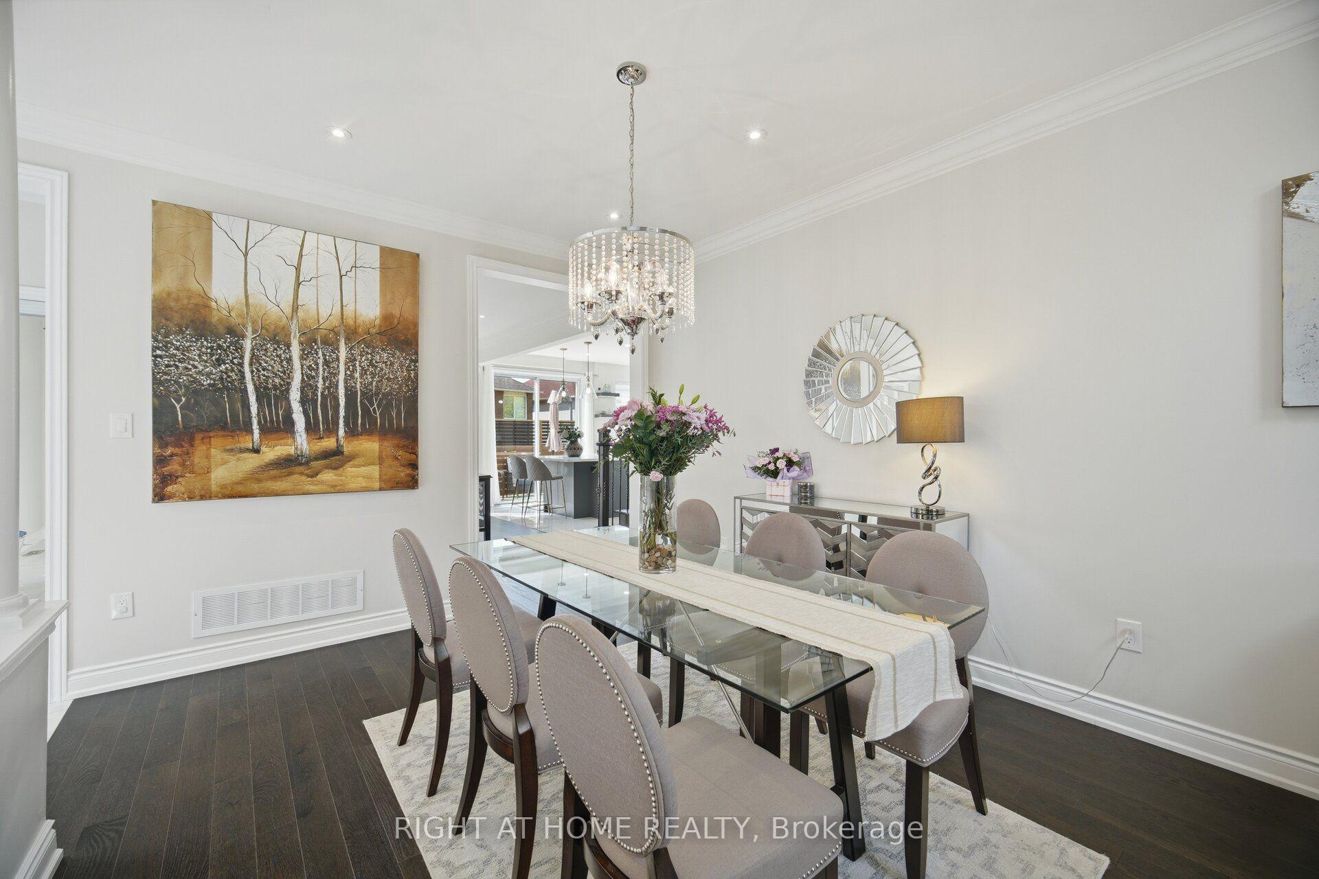 Photo 6 of 44 Crew Crescent, Vaughan, Vellore Village — HOMEH