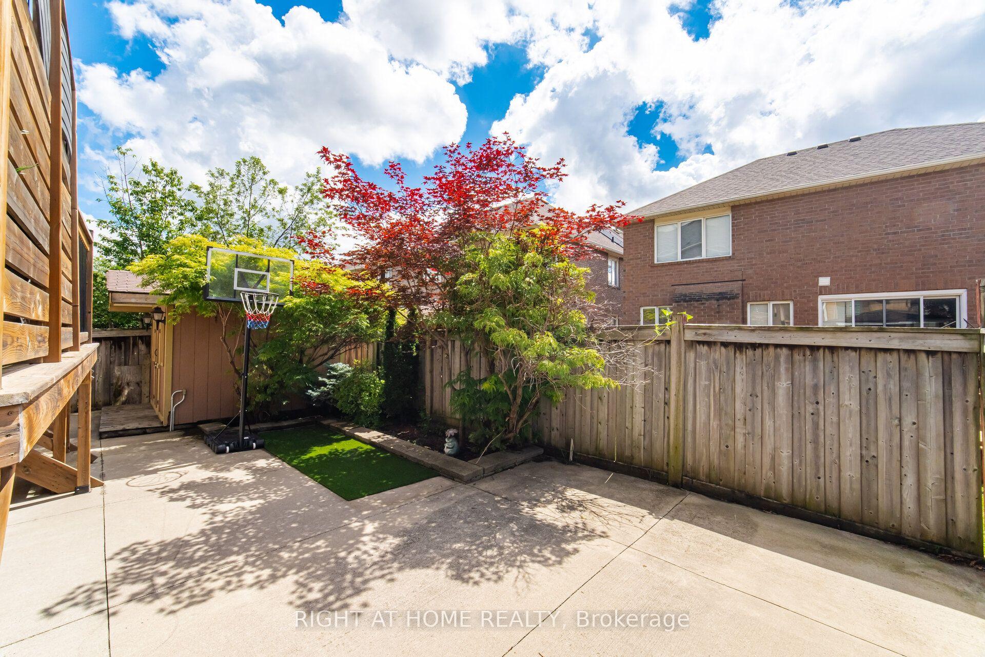 Photo 47 of 44 Crew Crescent, Vaughan, Vellore Village — HOMEH