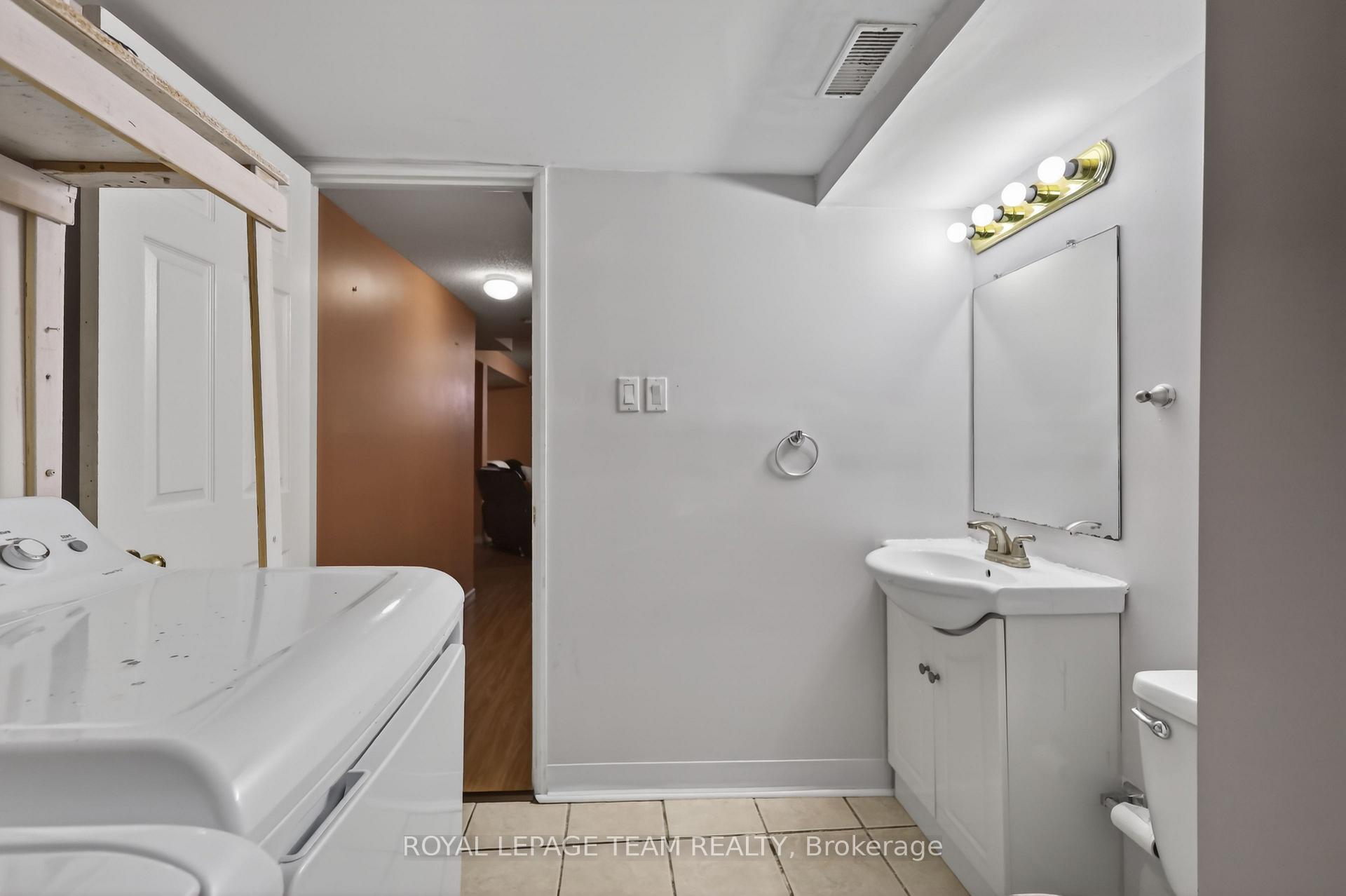 Photo 31 of 2859 Millstream Way, Ottawa, Emerald Woods/Sawmill Creek — HOMEH