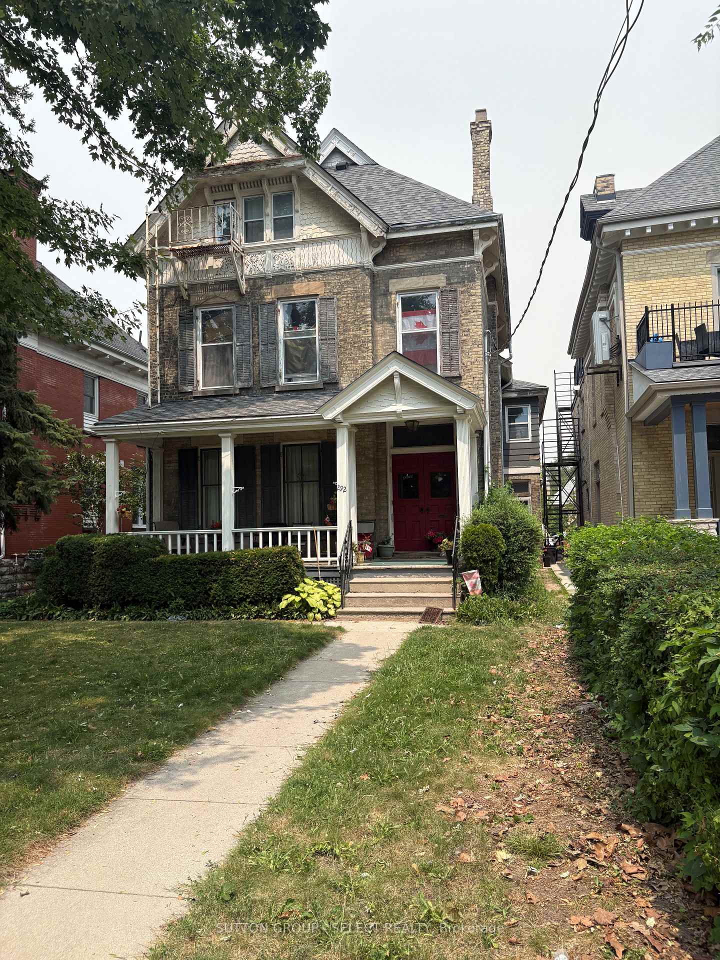 Front of 292 Central Avenue