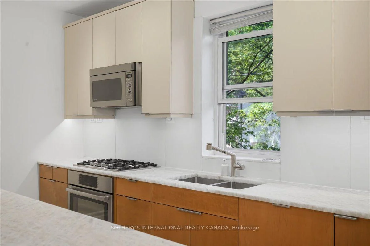 Photo 17 of 33 Rose Avenue, Toronto, Cabbagetown-South St. James Town — HOMEH