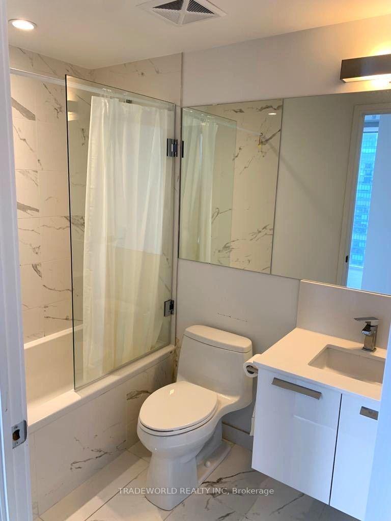 Photo 4 of Unit 2909, 28 Wellesley Street E, Toronto, Church-Yonge Corridor — HOMEH