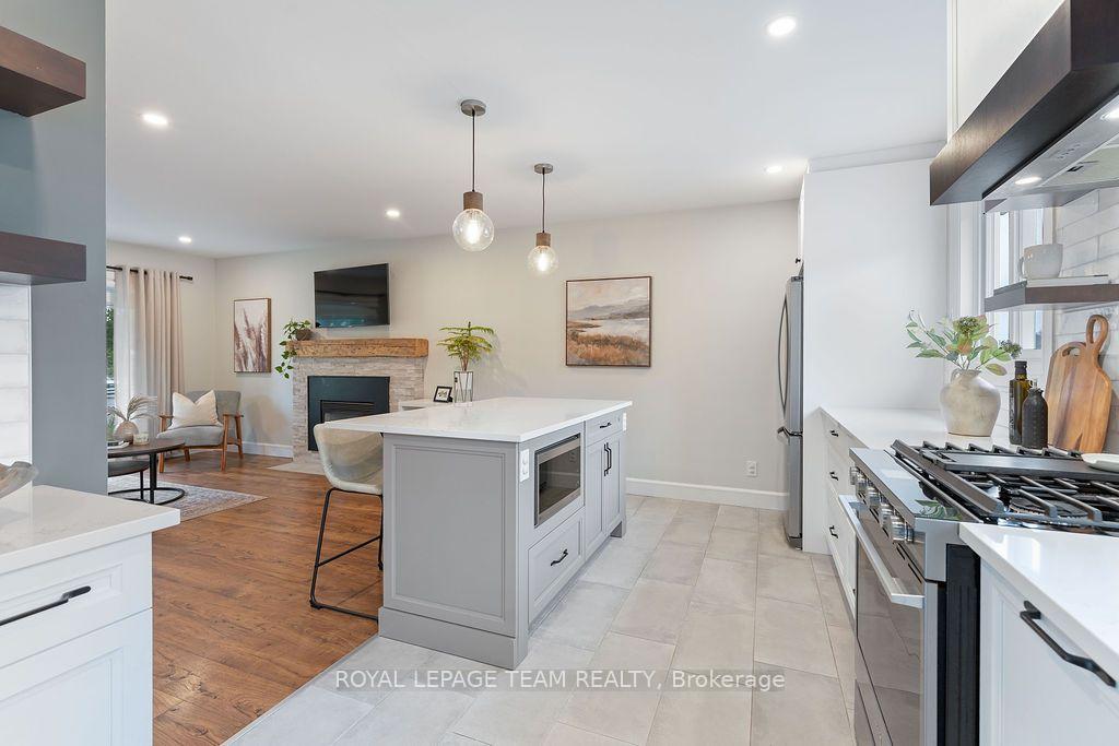 Photo 11 of 194 Morrena Road, Ottawa, Kanata - Glencairn/Hazeldean — HOMEH