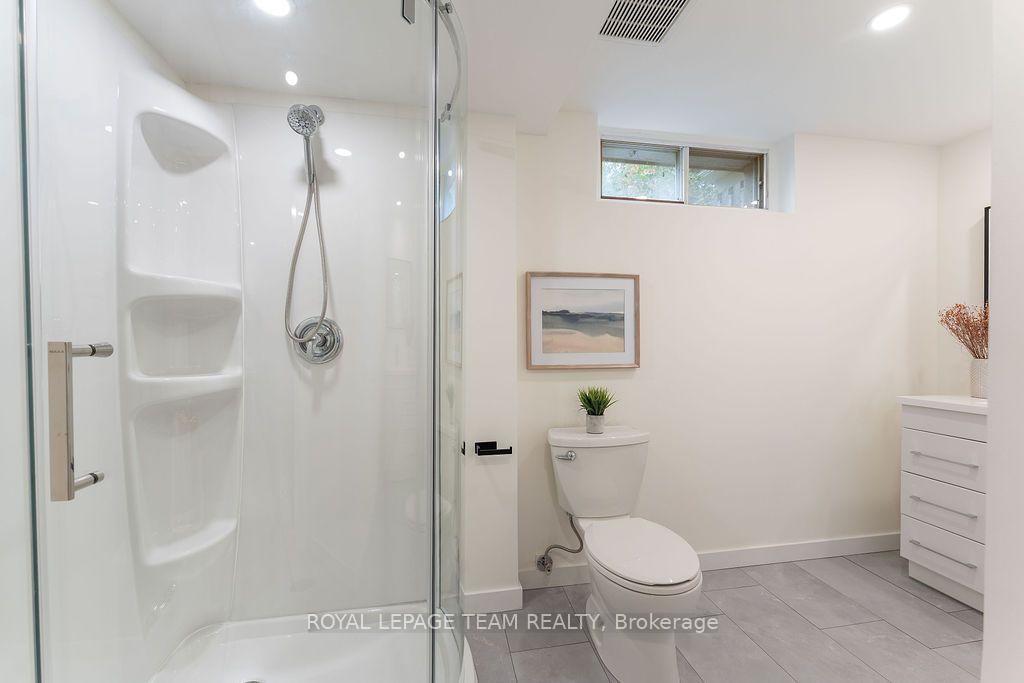 Photo 16 of 194 Morrena Road, Ottawa, Kanata - Glencairn/Hazeldean — HOMEH