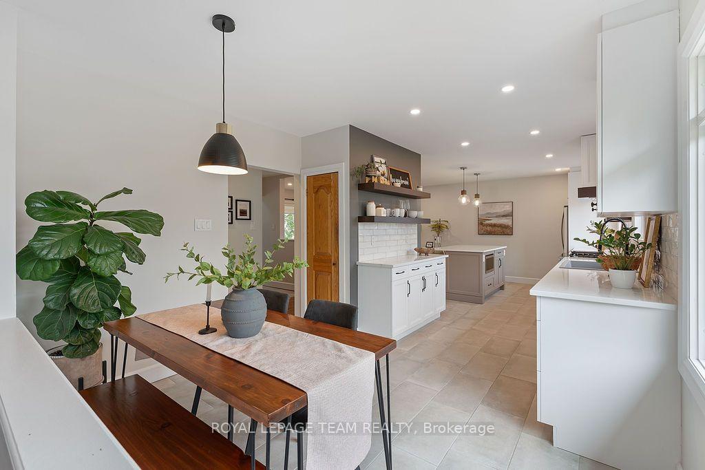 Photo 21 of 194 Morrena Road, Ottawa, Kanata - Glencairn/Hazeldean — HOMEH